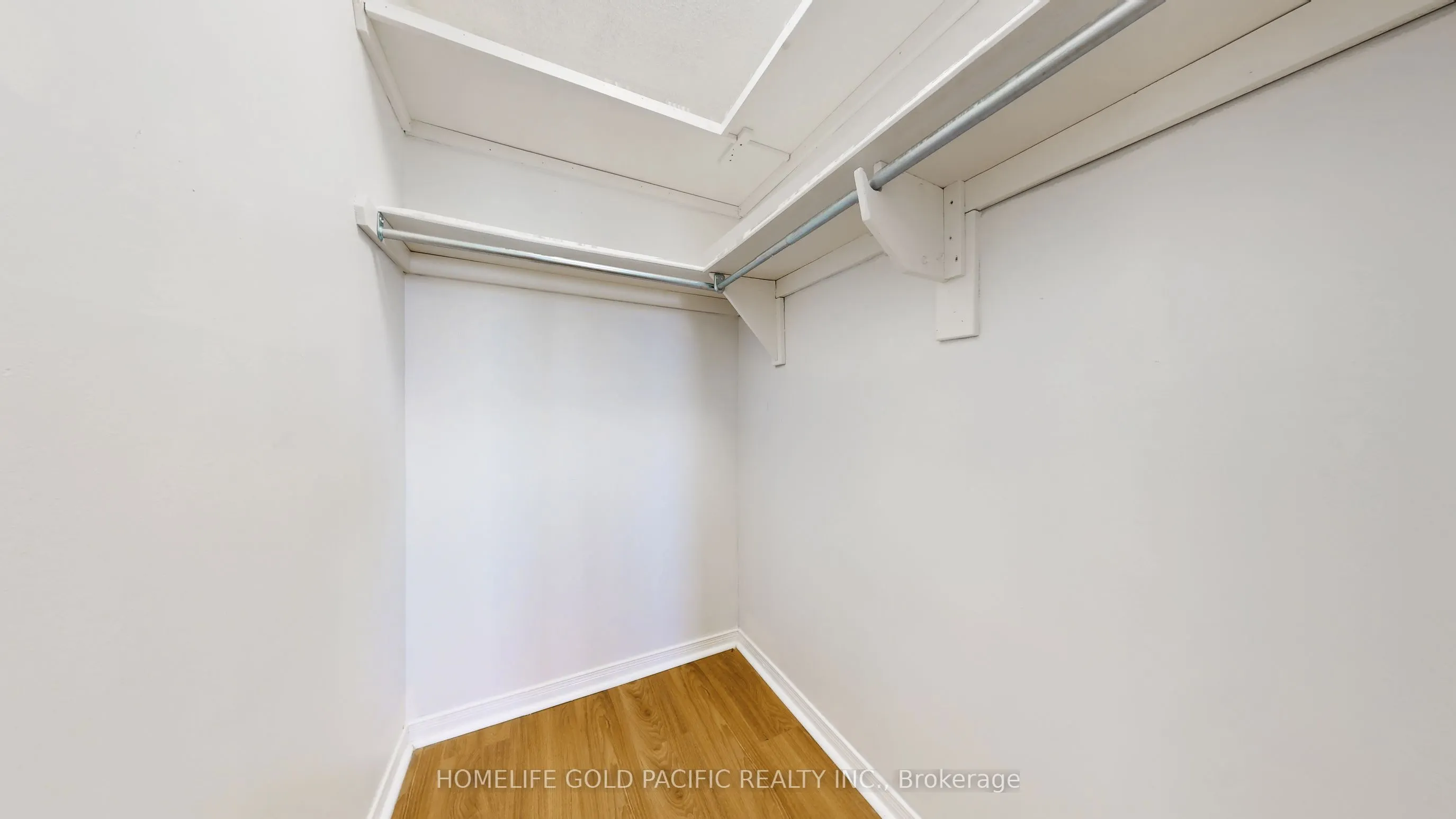 99 Blackwell Avenue, #809