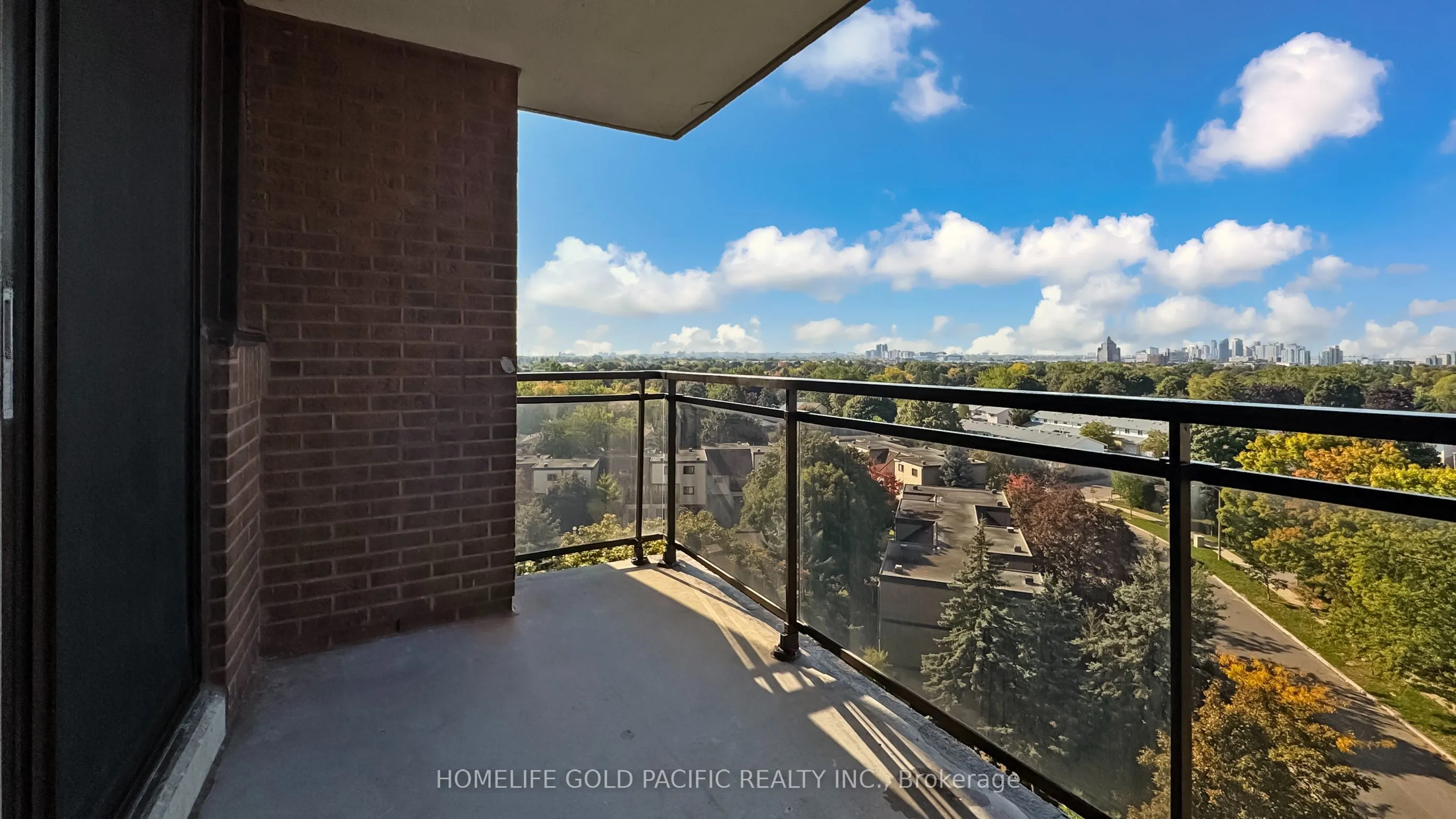 99 Blackwell Avenue, #809