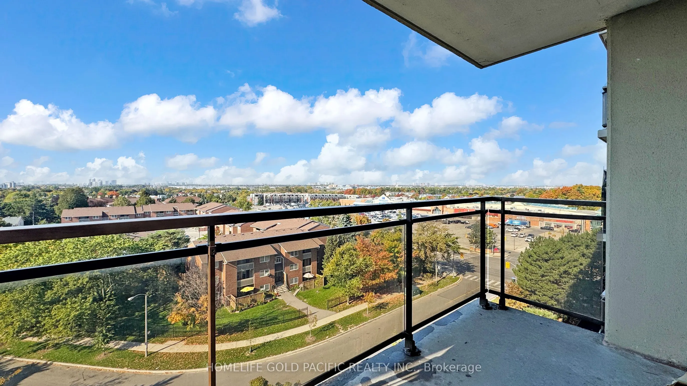 99 Blackwell Avenue, #809