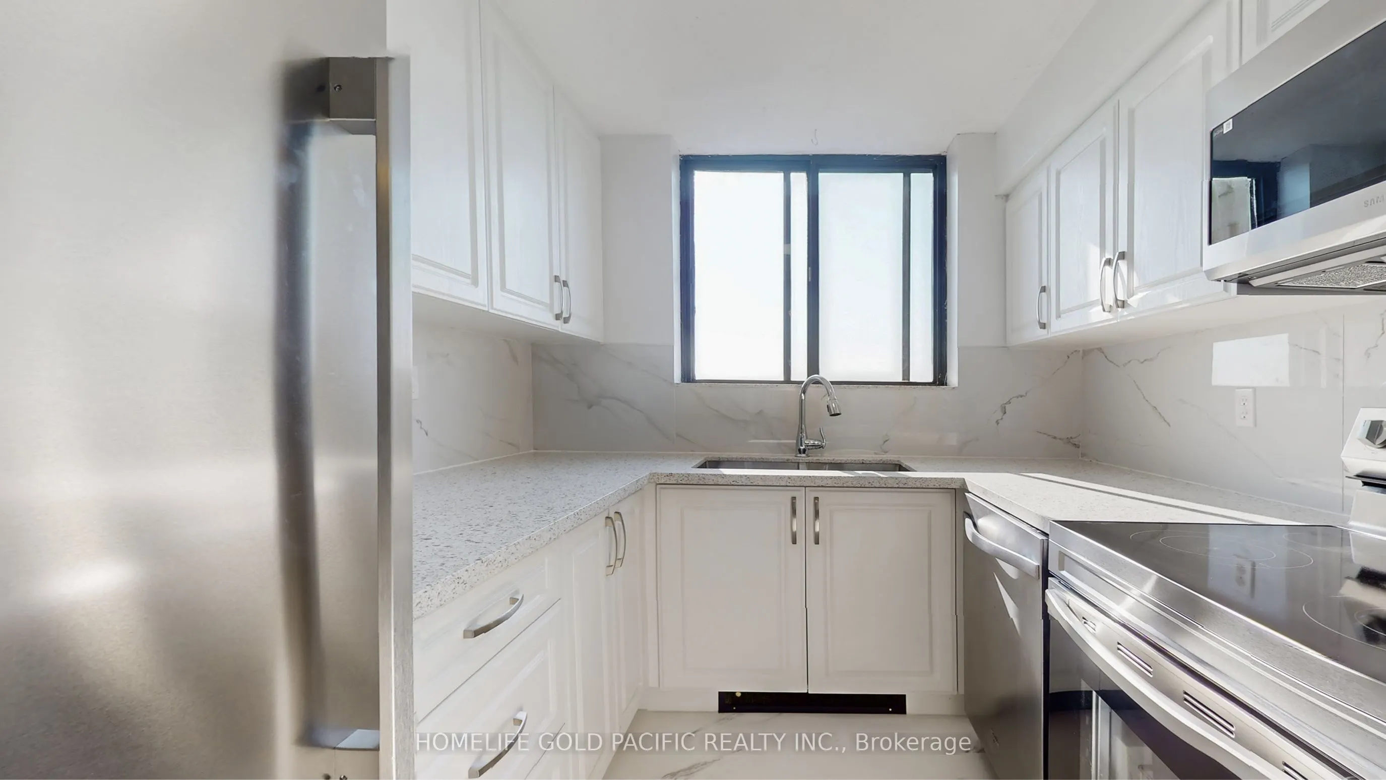 99 Blackwell Avenue, #809
