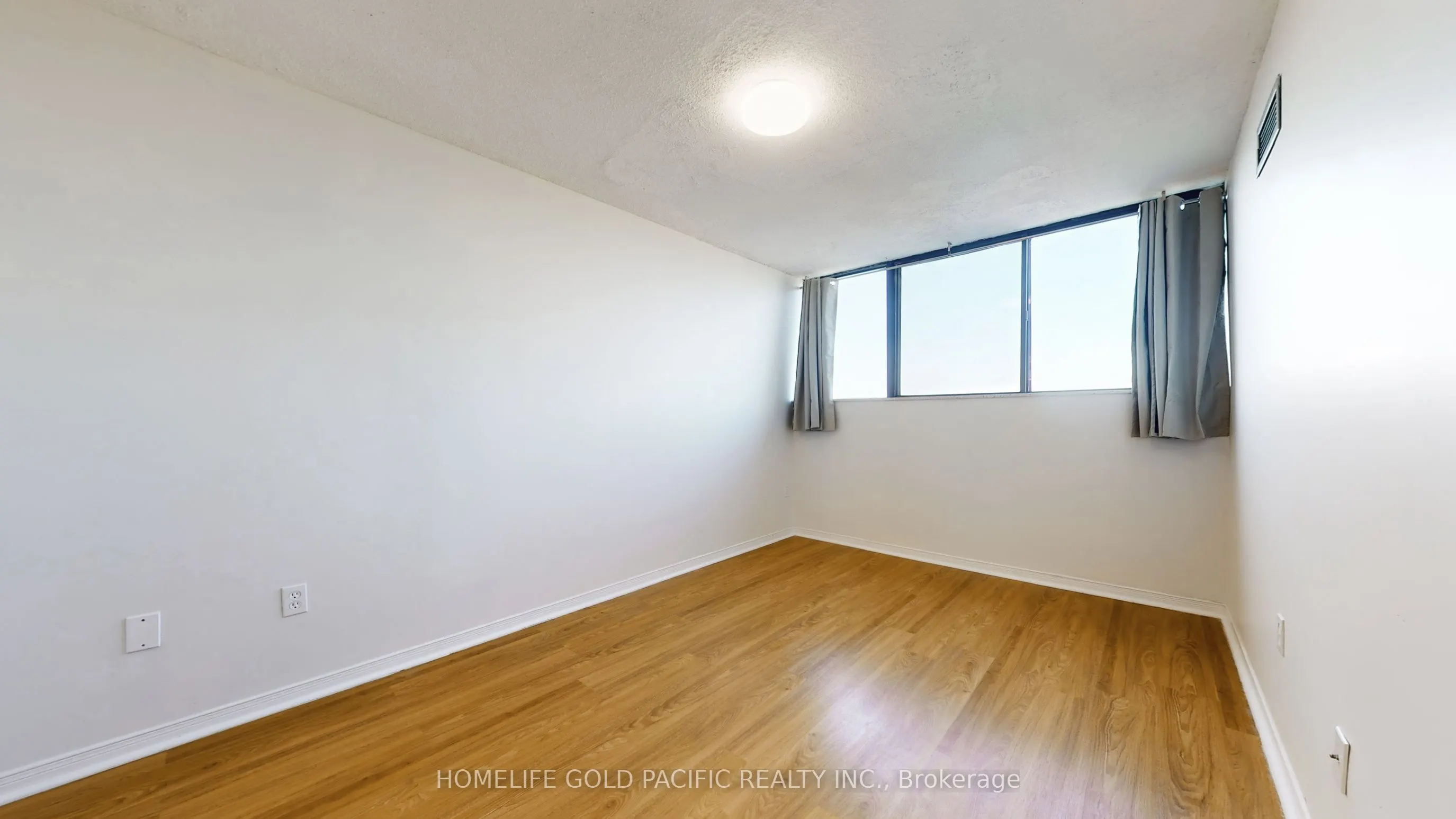 99 Blackwell Avenue, #809