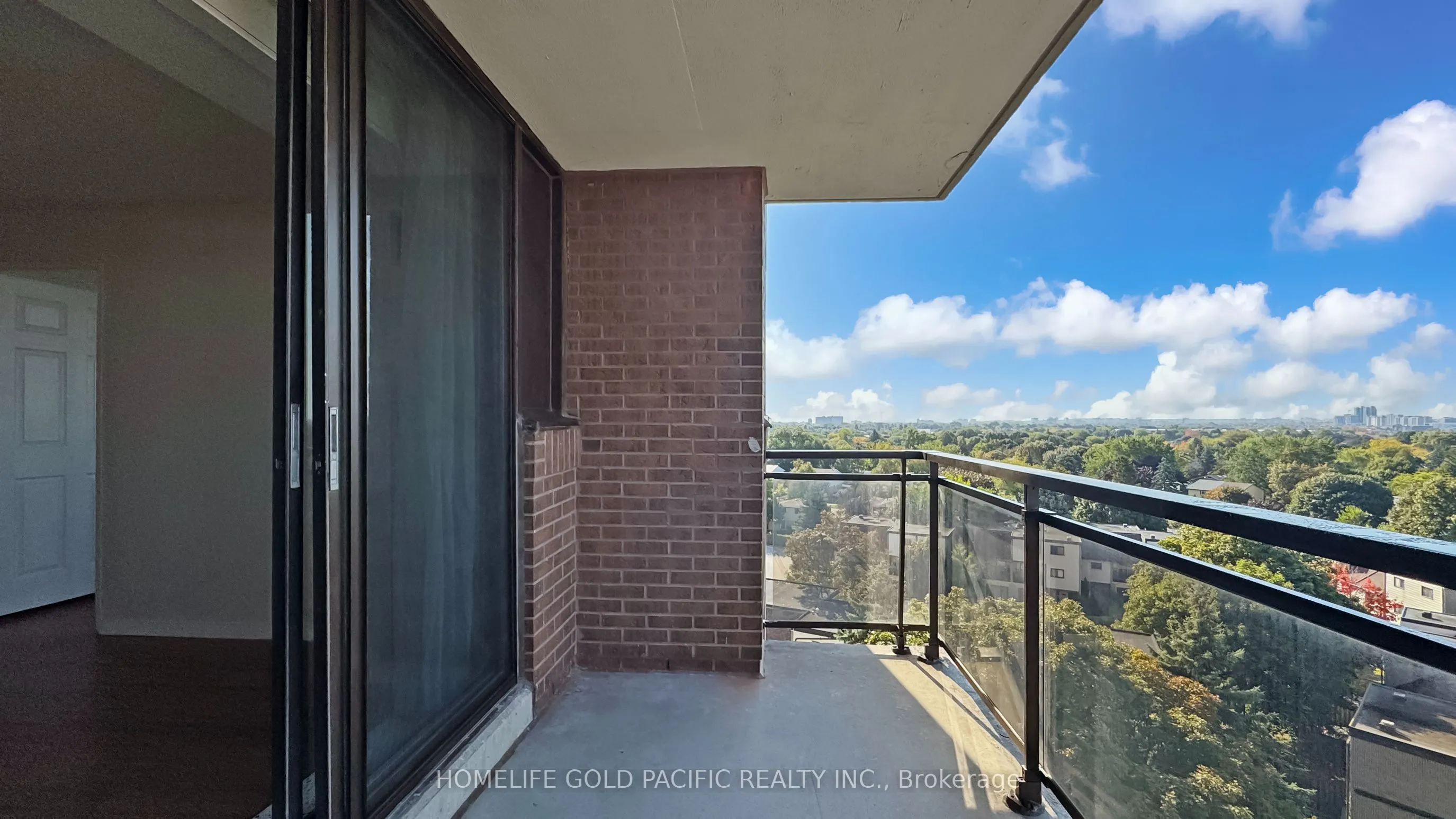 99 Blackwell Avenue, #809