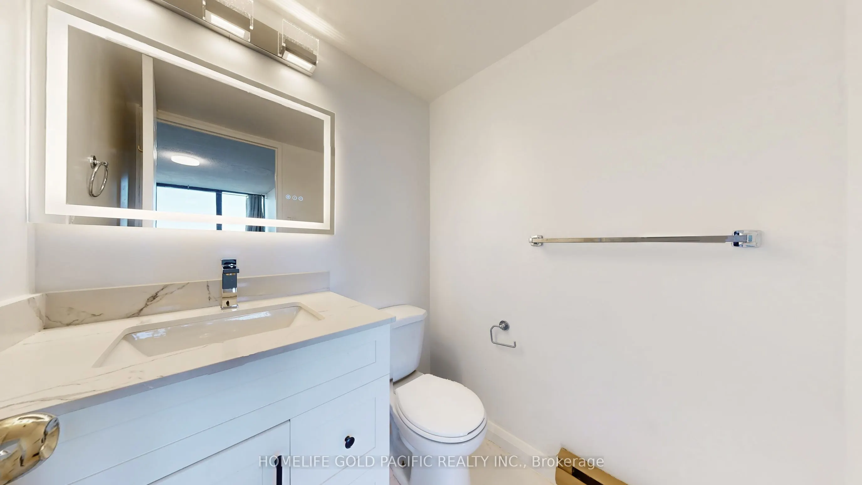 99 Blackwell Avenue, #809