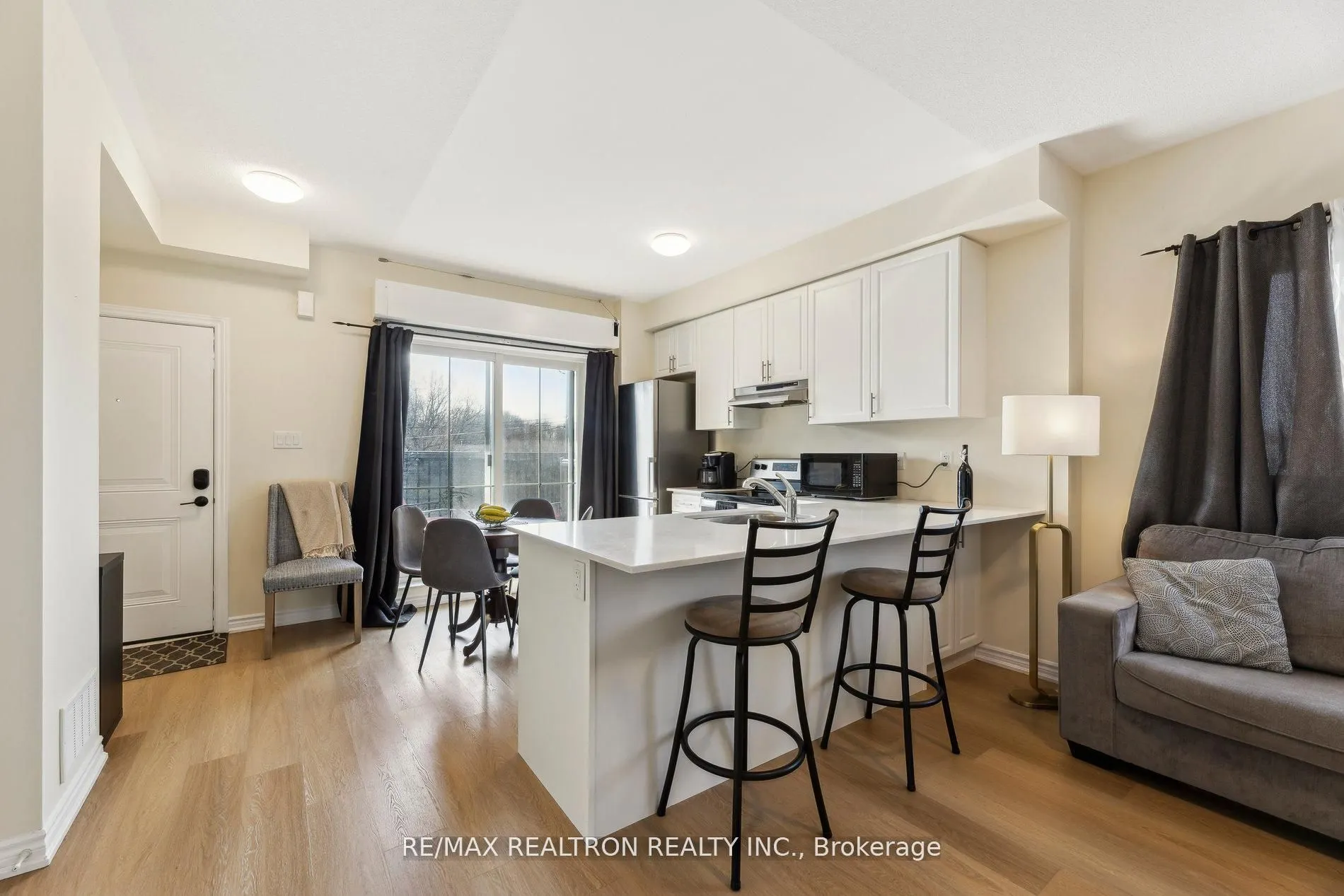 490 Beresford Path, #6