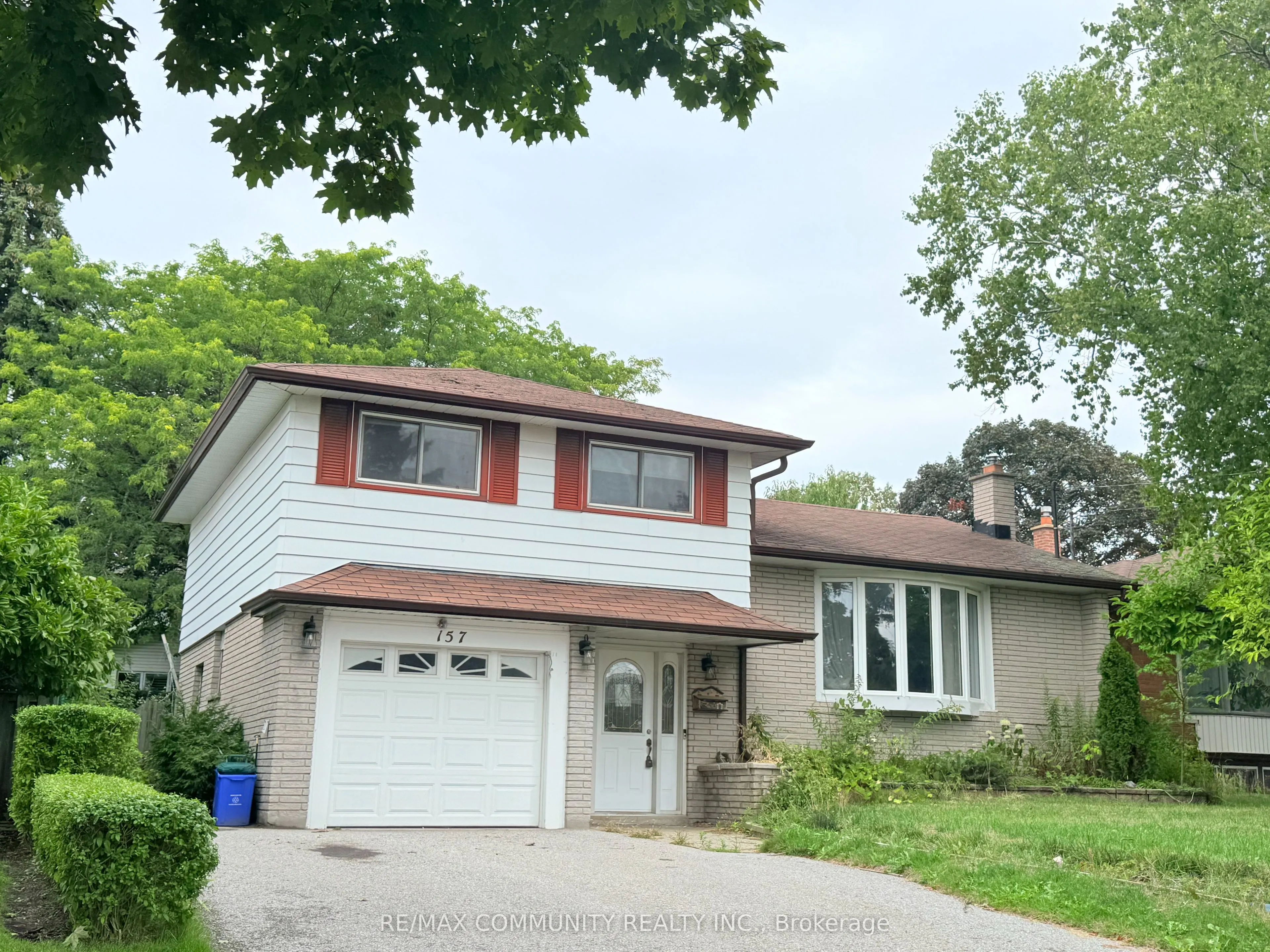 157 Labrador Drive