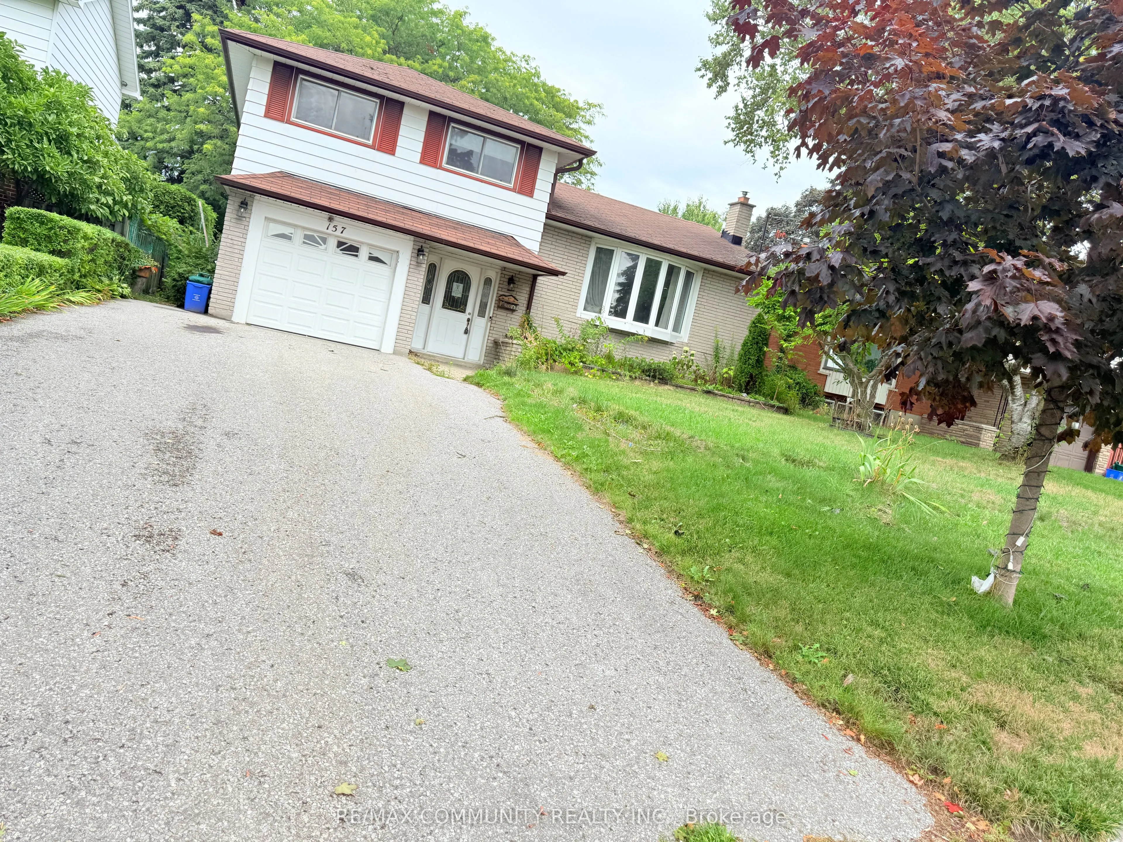 157 Labrador Drive