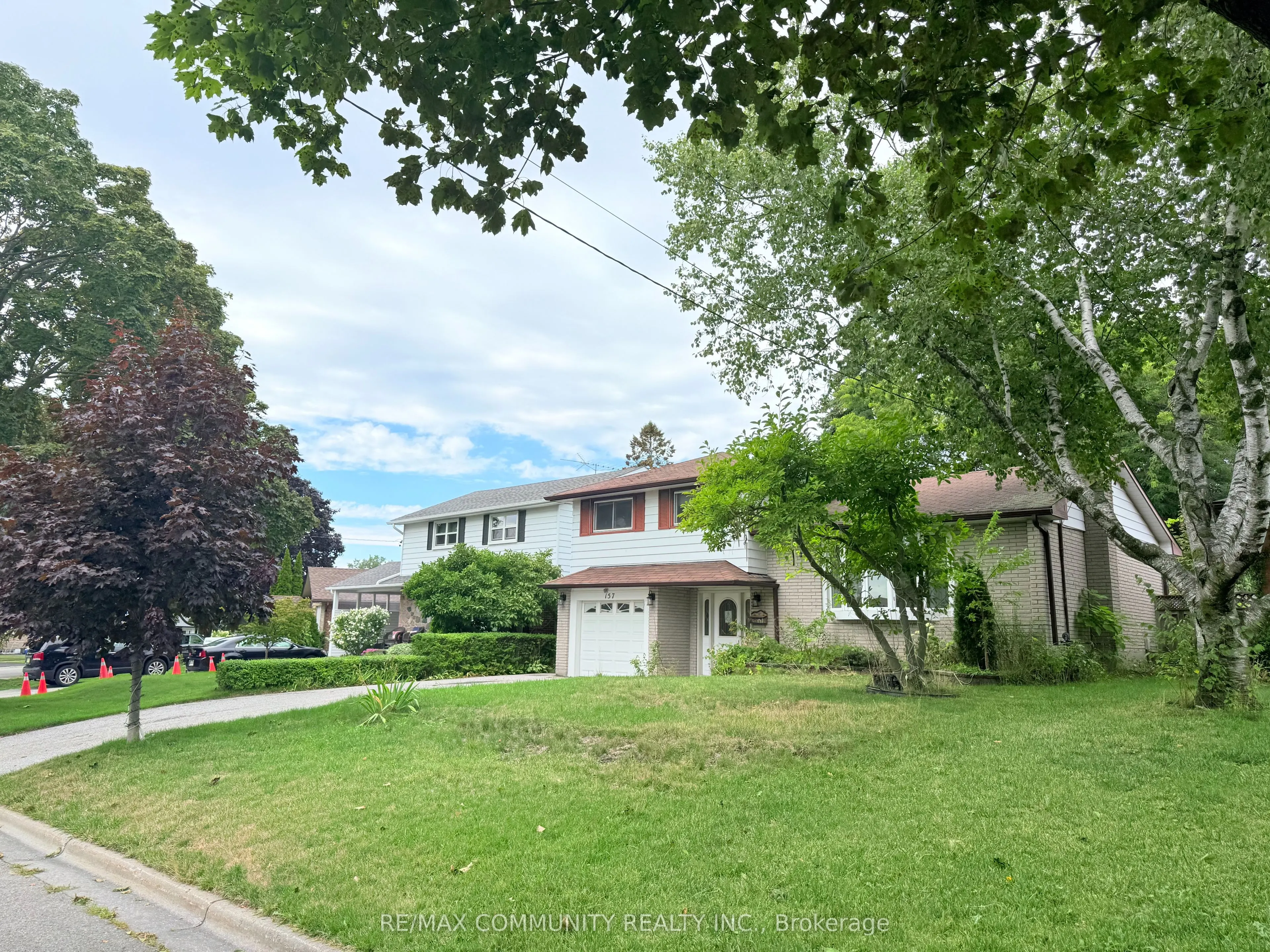 157 Labrador Drive