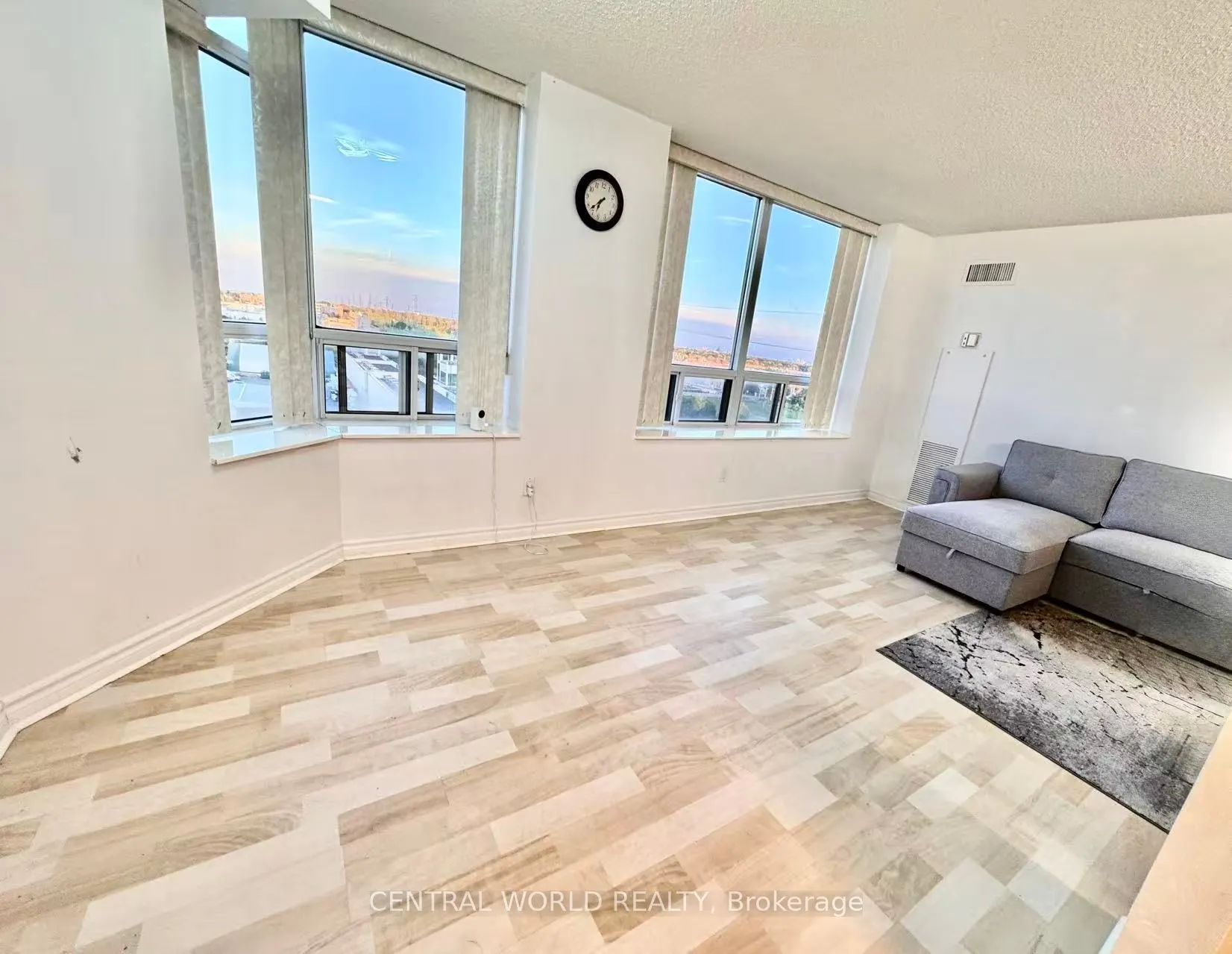 1883 McNicoll Avenue, #1119