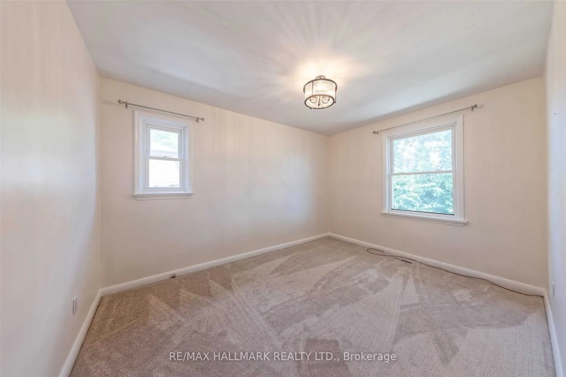 69 Barrymore Road, #Main