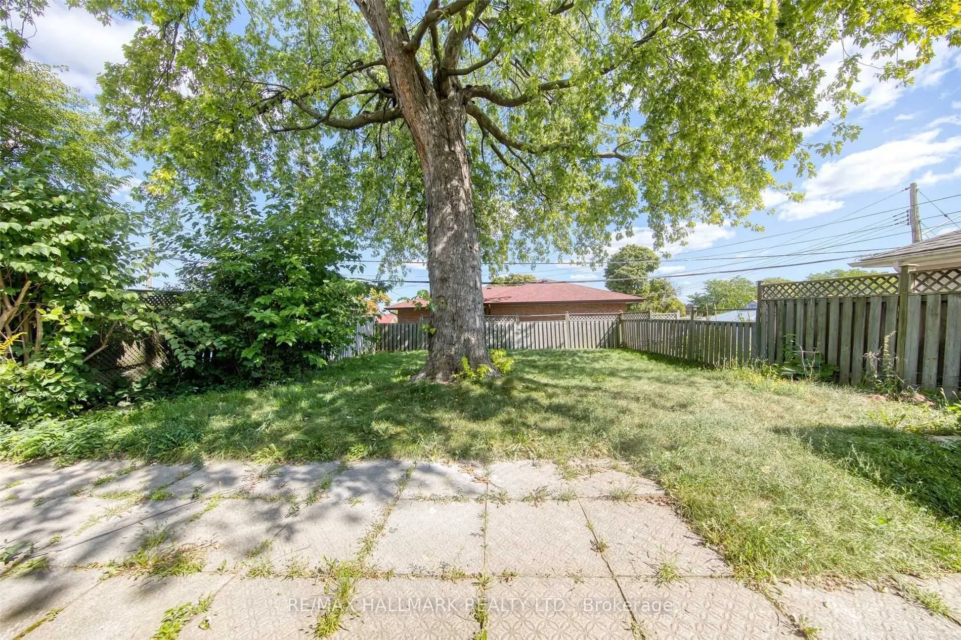 69 Barrymore Road, #Main
