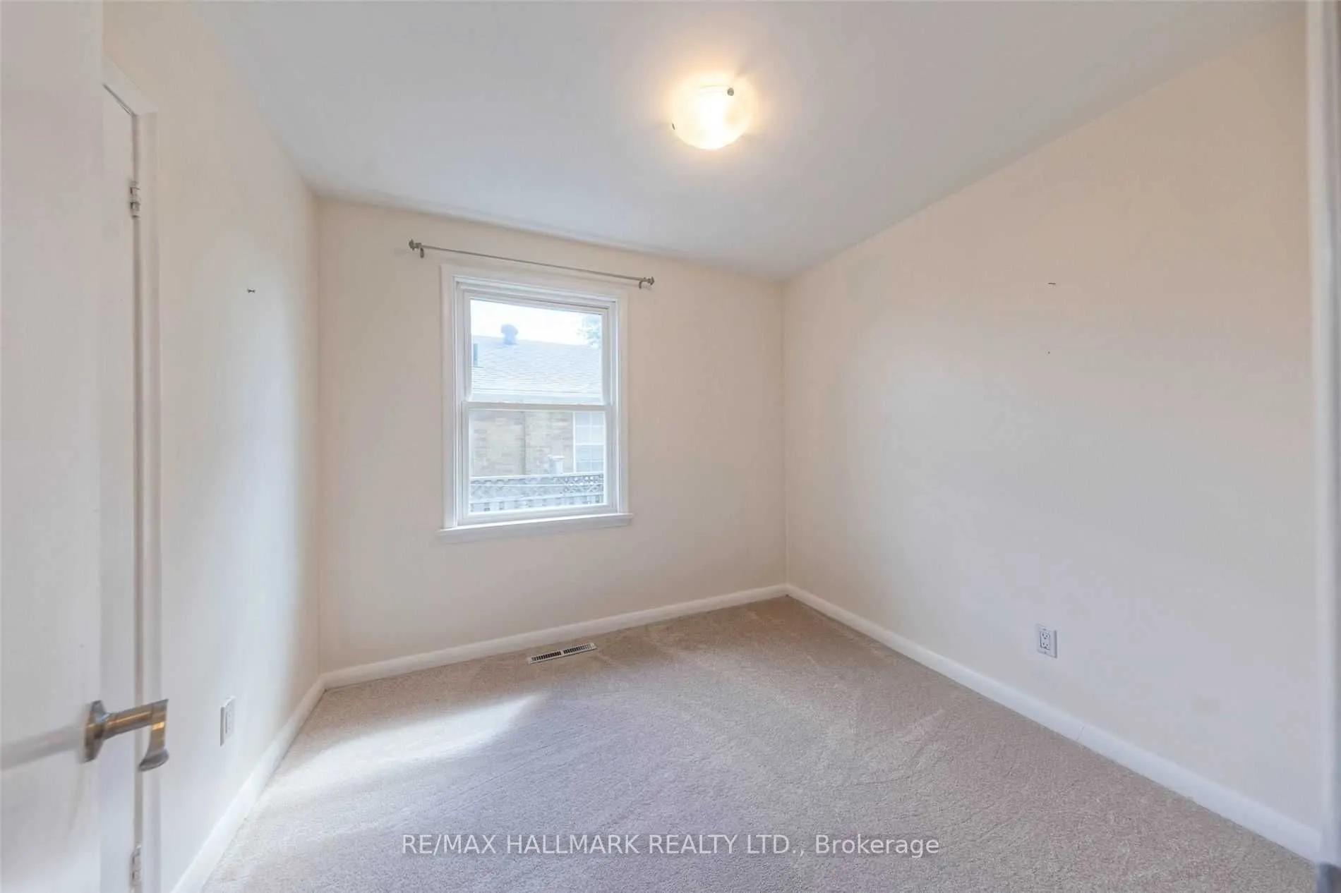 69 Barrymore Road, #Main