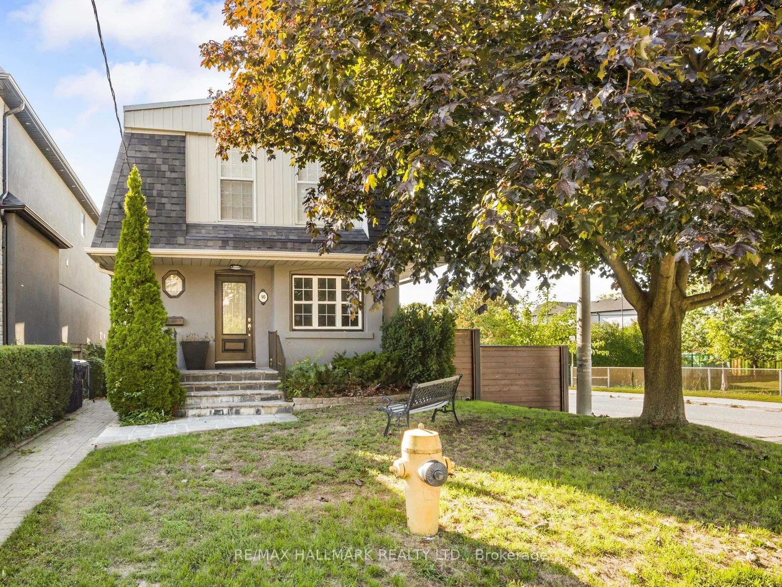 90 Leroy Avenue