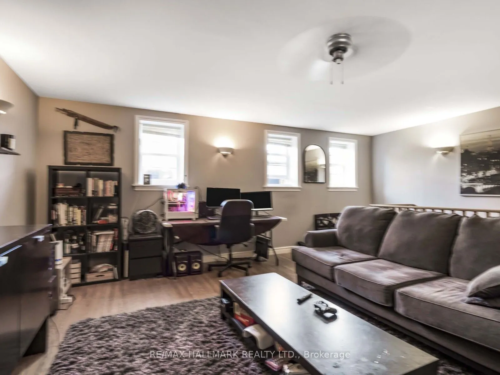 90 Leroy Avenue