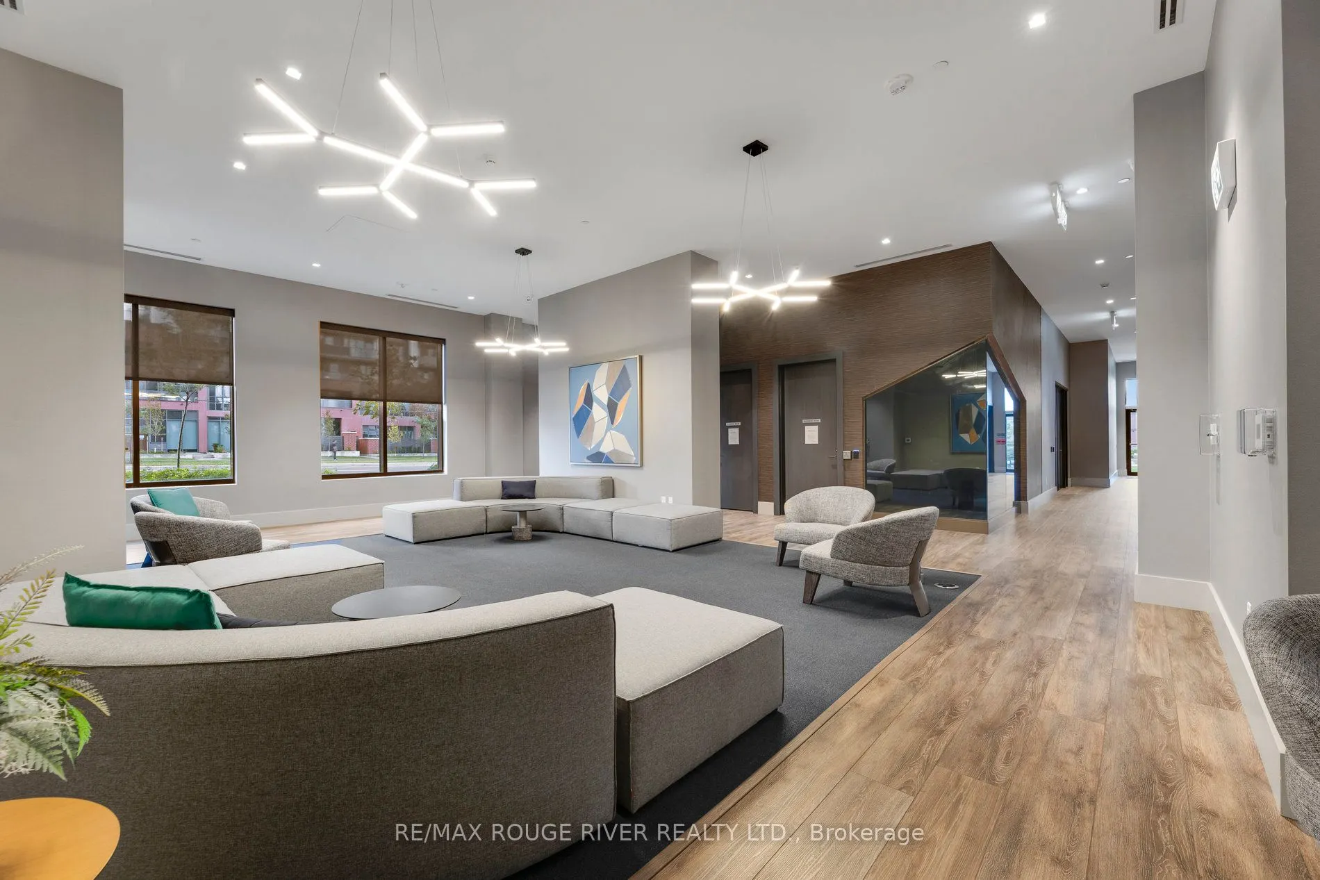 2550 Simcoe Street, #1001