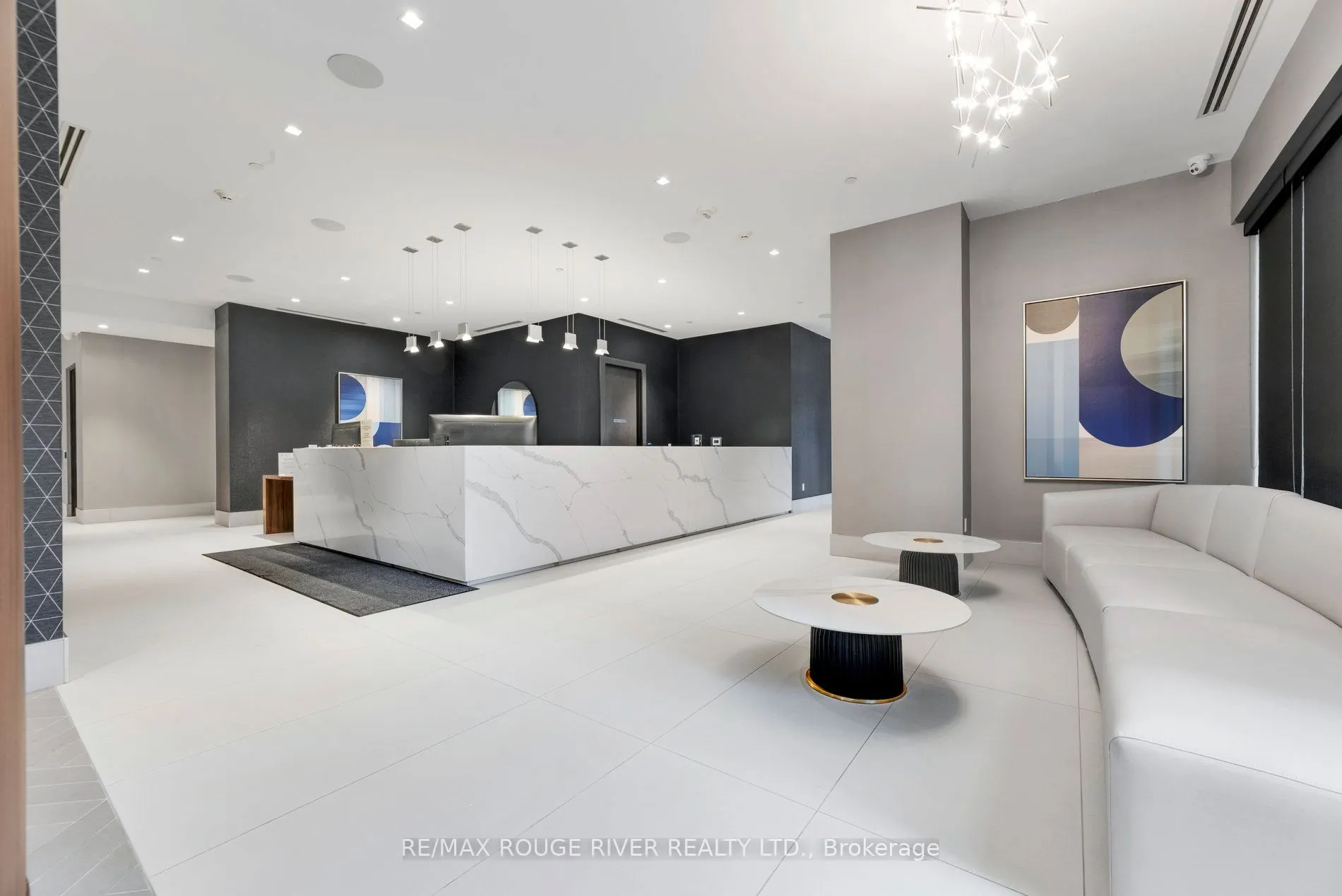 2550 Simcoe Street, #1001