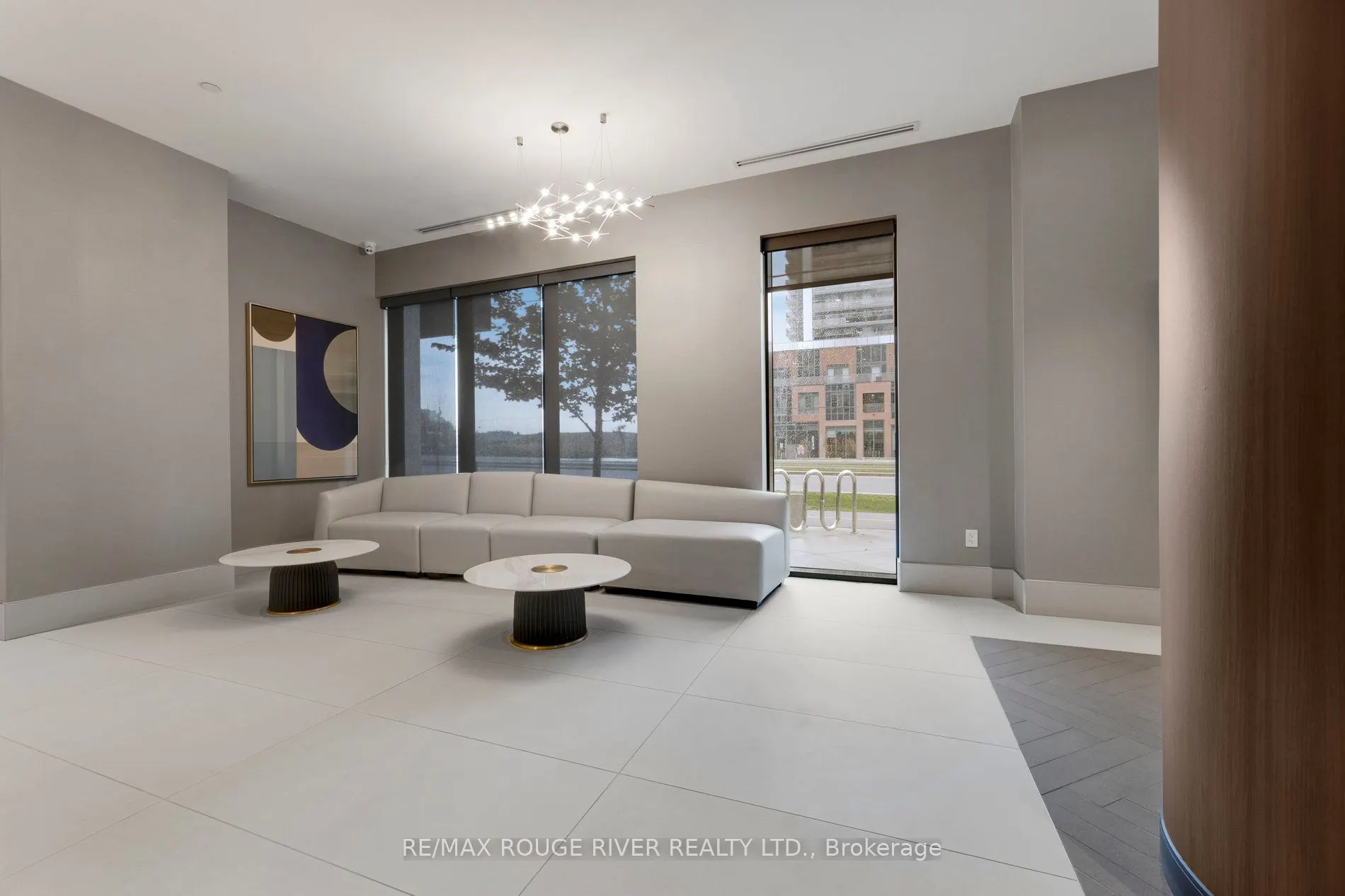 2550 Simcoe Street, #1001