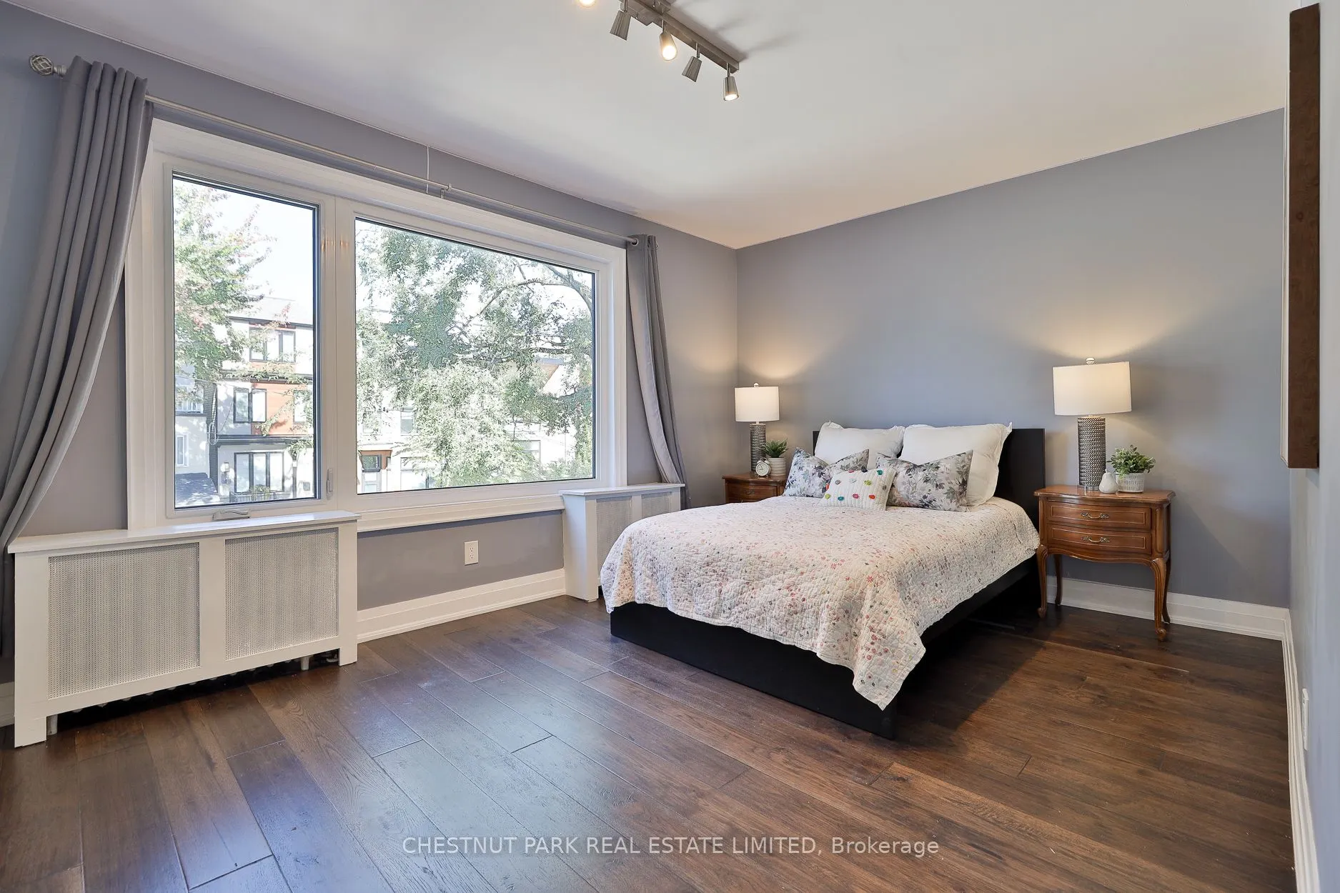 5 Minto Street