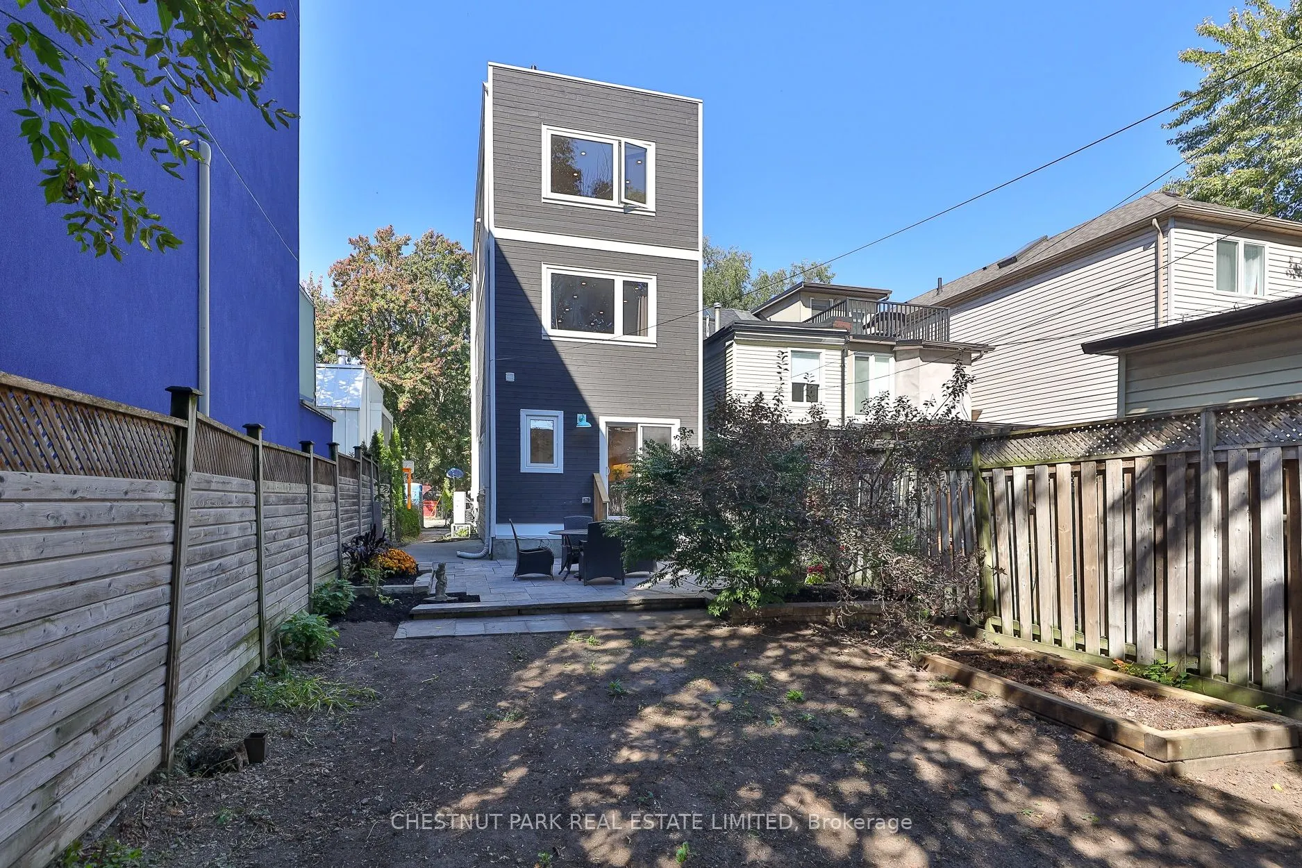 5 Minto Street