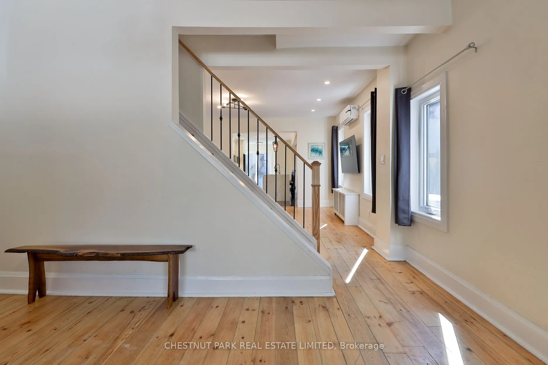 5 Minto Street
