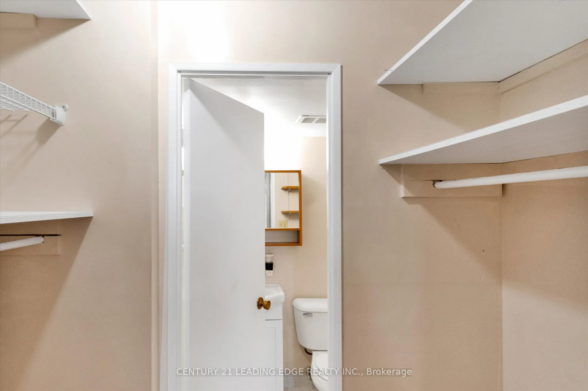 121 Trudelle Street, #403