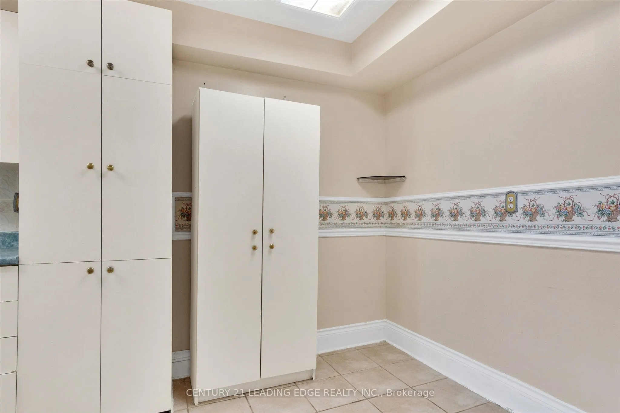 121 Trudelle Street, #403