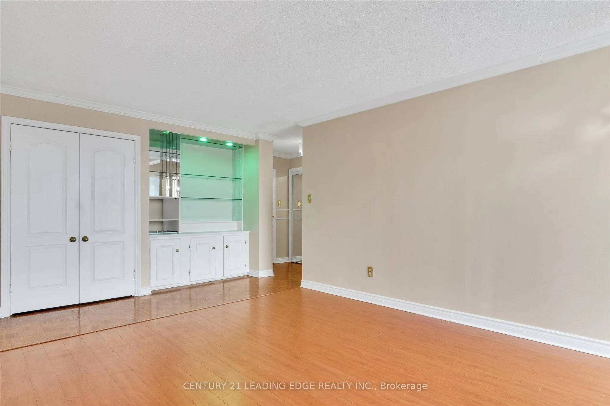 121 Trudelle Street, #403