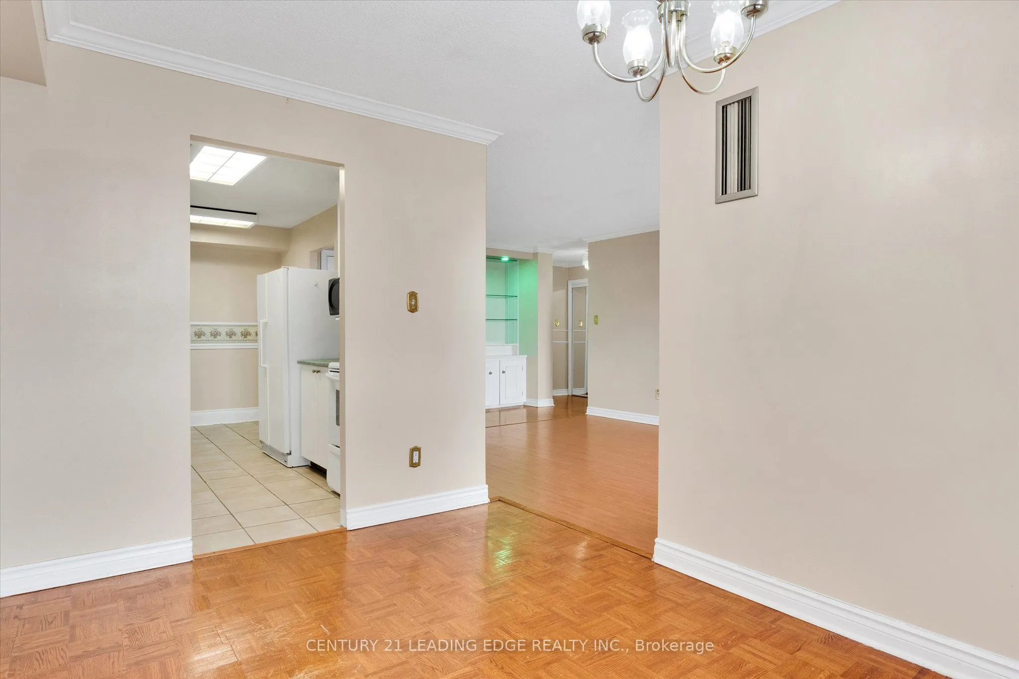 121 Trudelle Street, #403