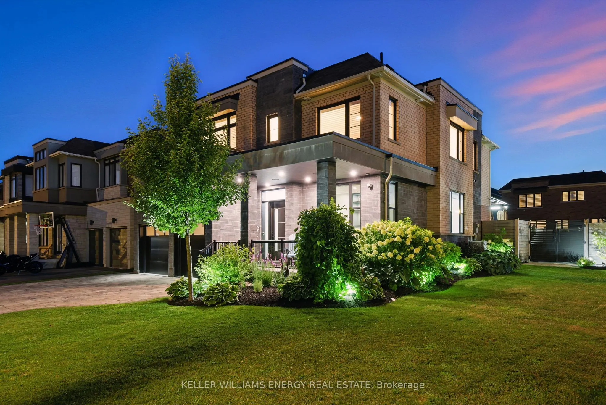 42 Yacht Drive