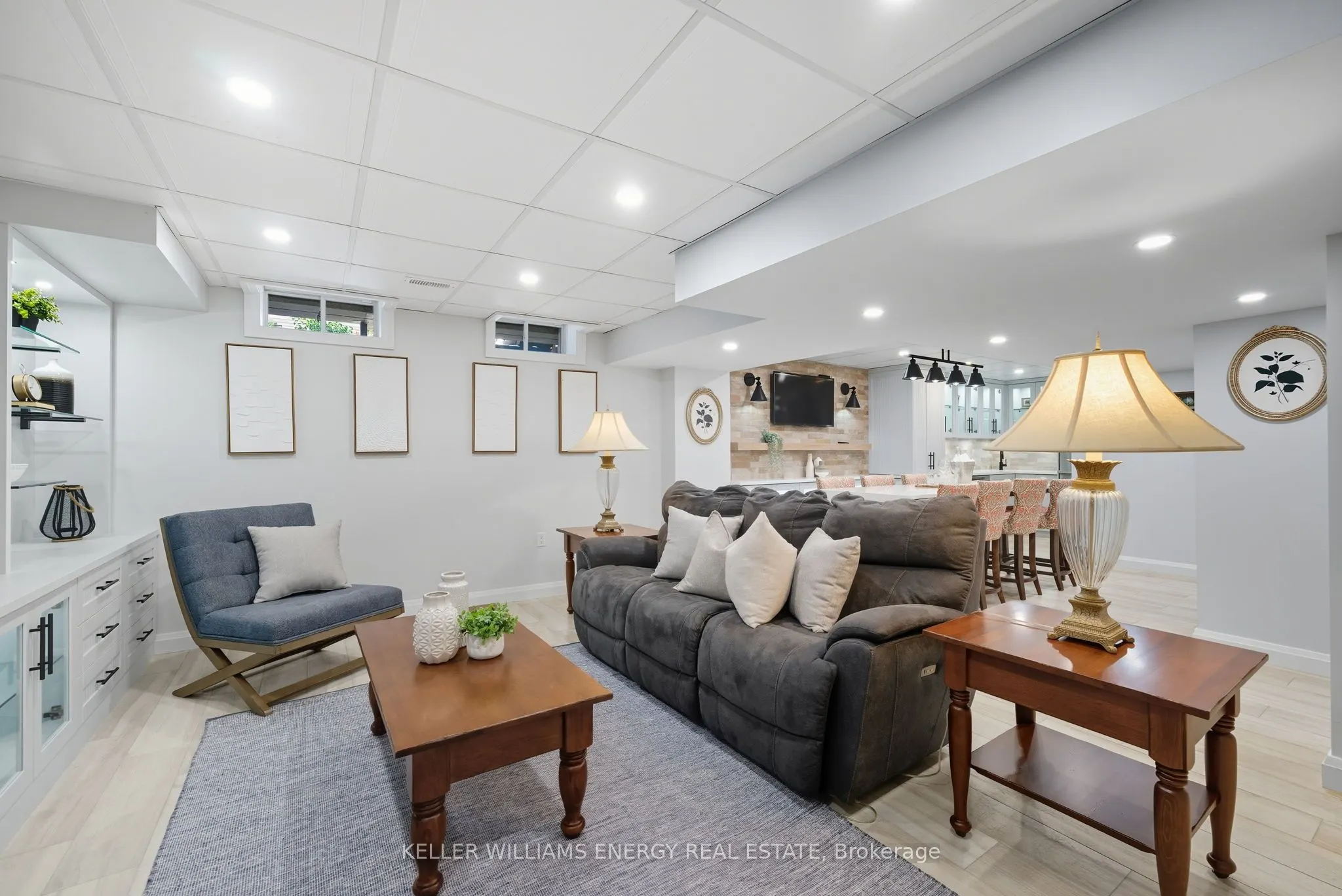 42 Yacht Drive