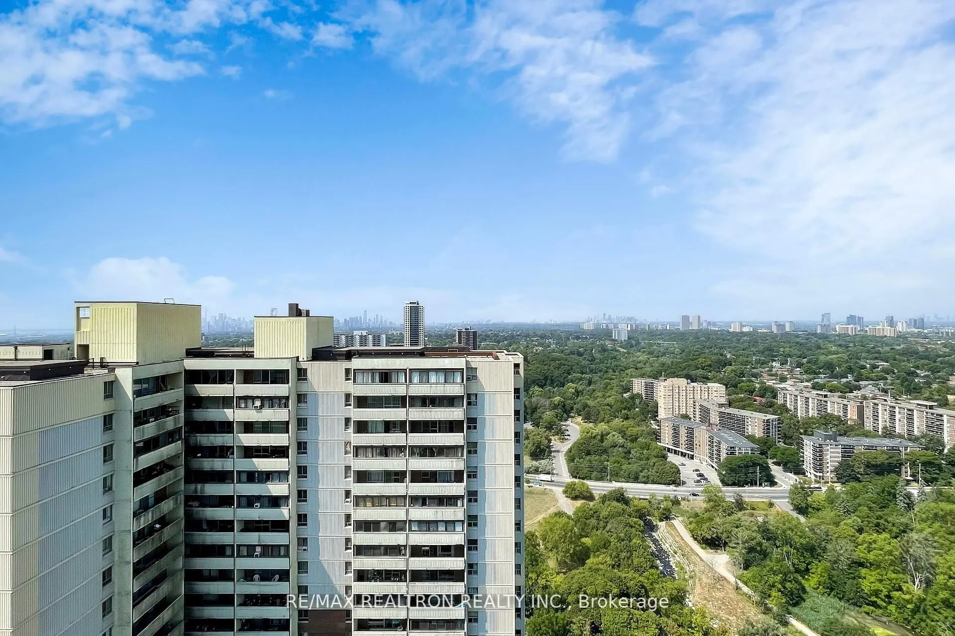 3 Massey Square, #3406