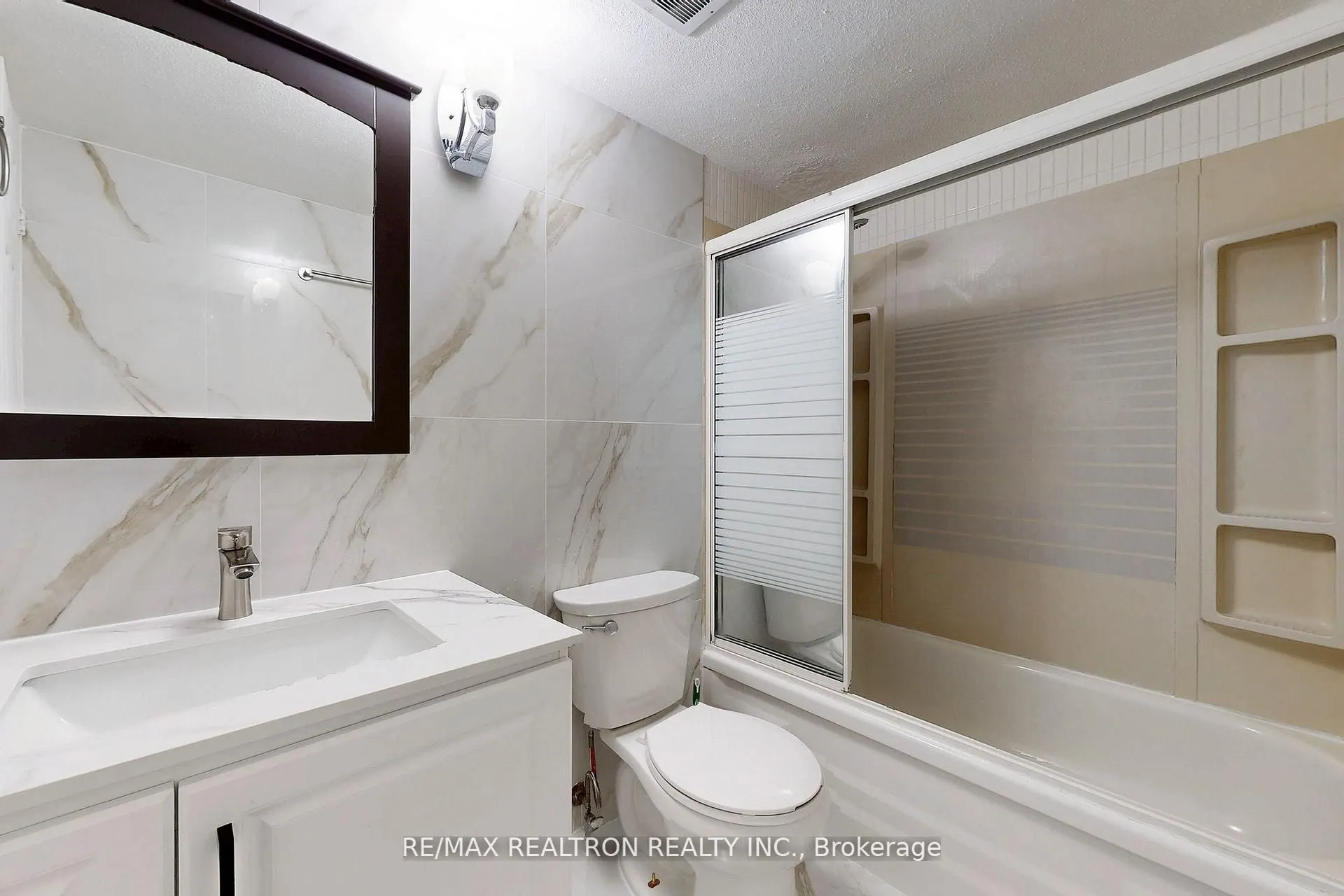 3 Massey Square, #3406