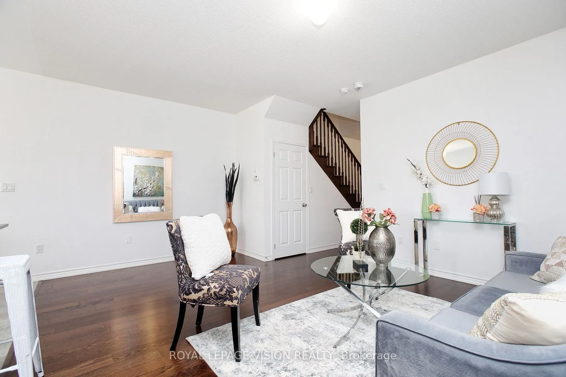 24 Prospect Way