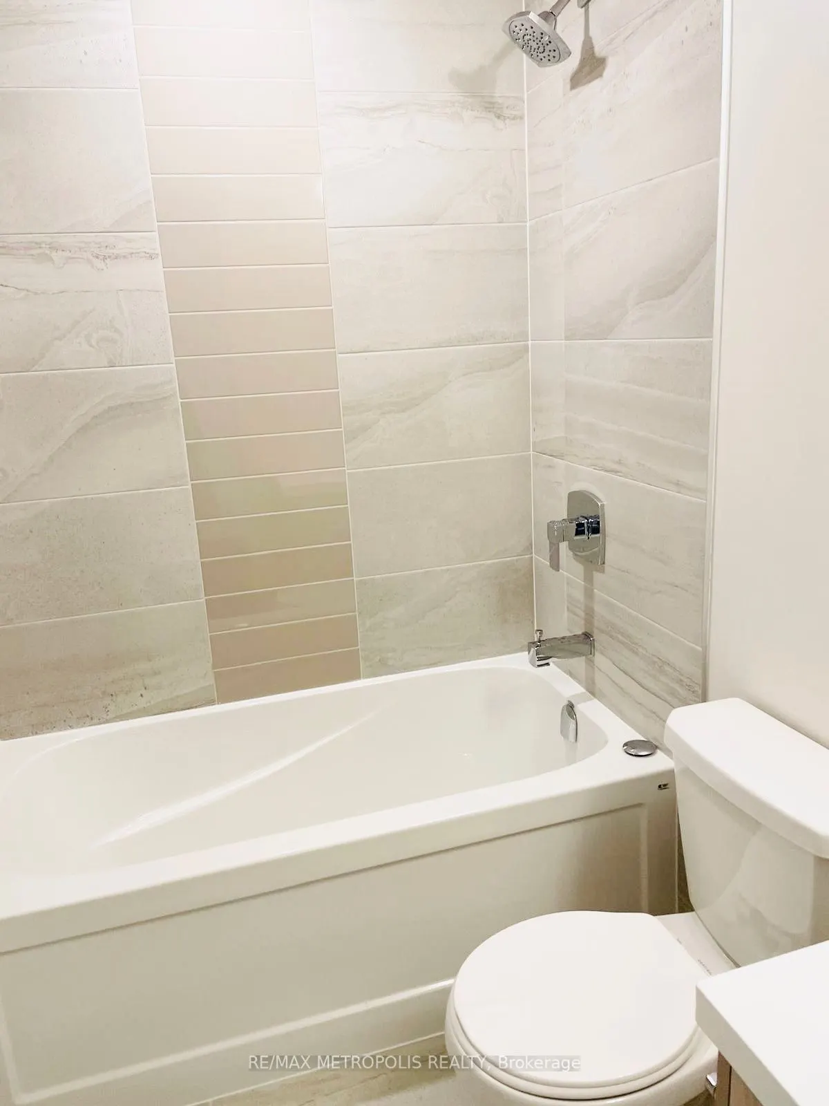 2203 Kingston Road, #20