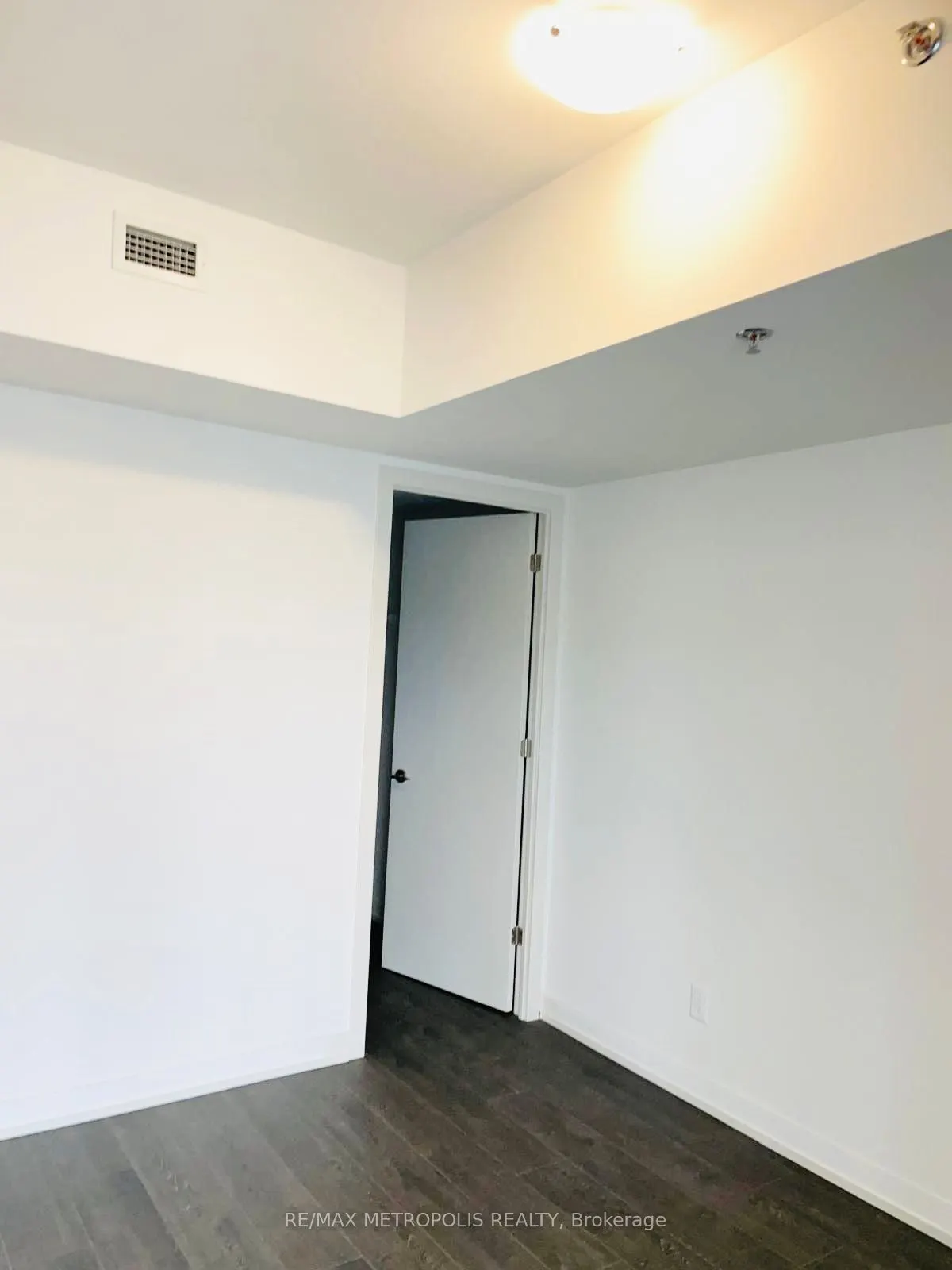 2203 Kingston Road, #20