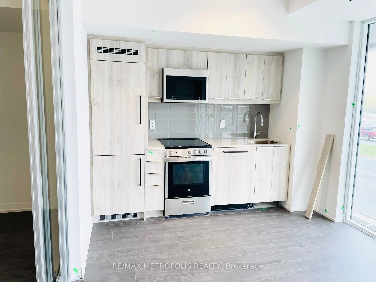 2203 Kingston Road, #20