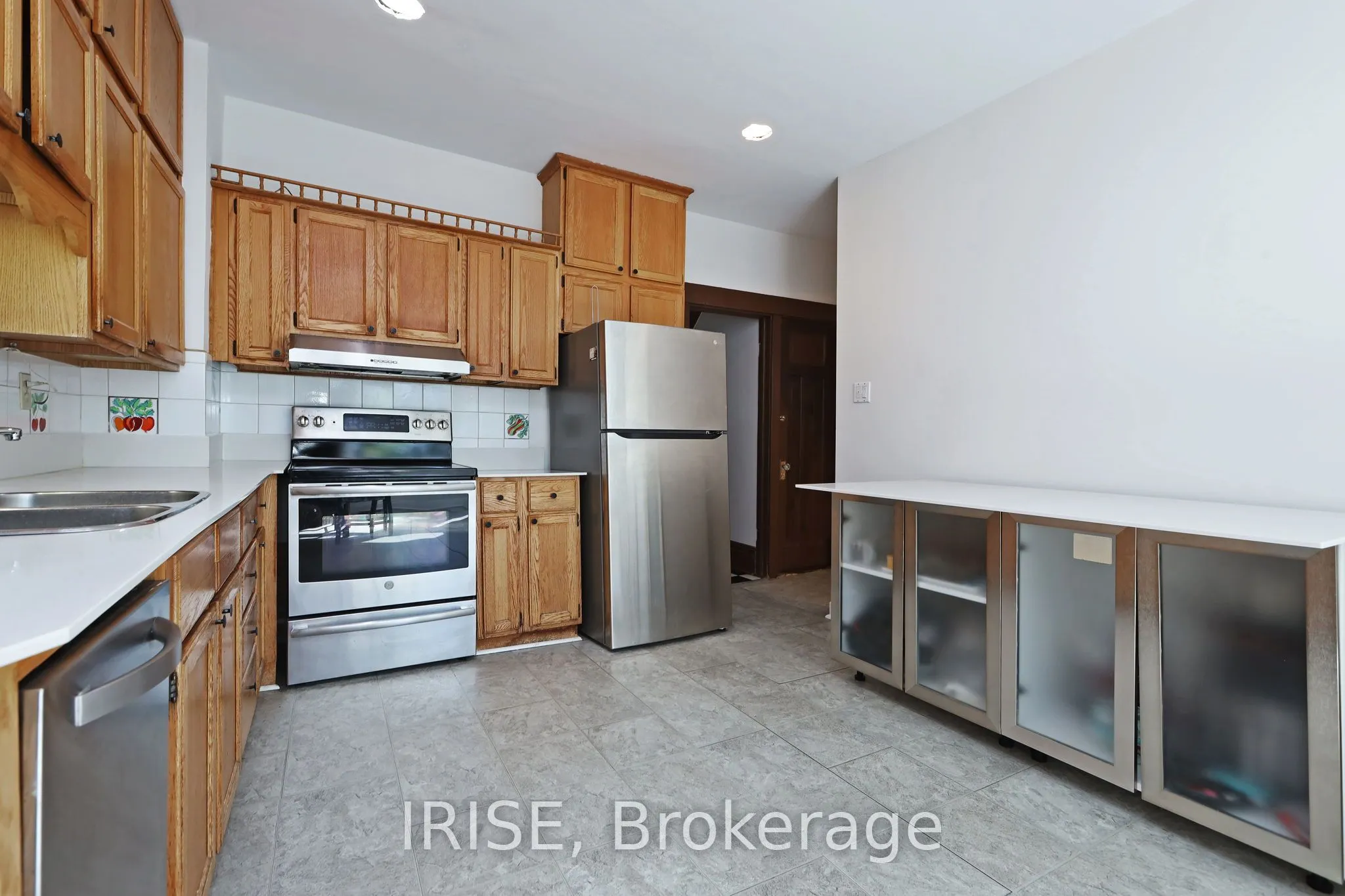 112 Donlands Avenue