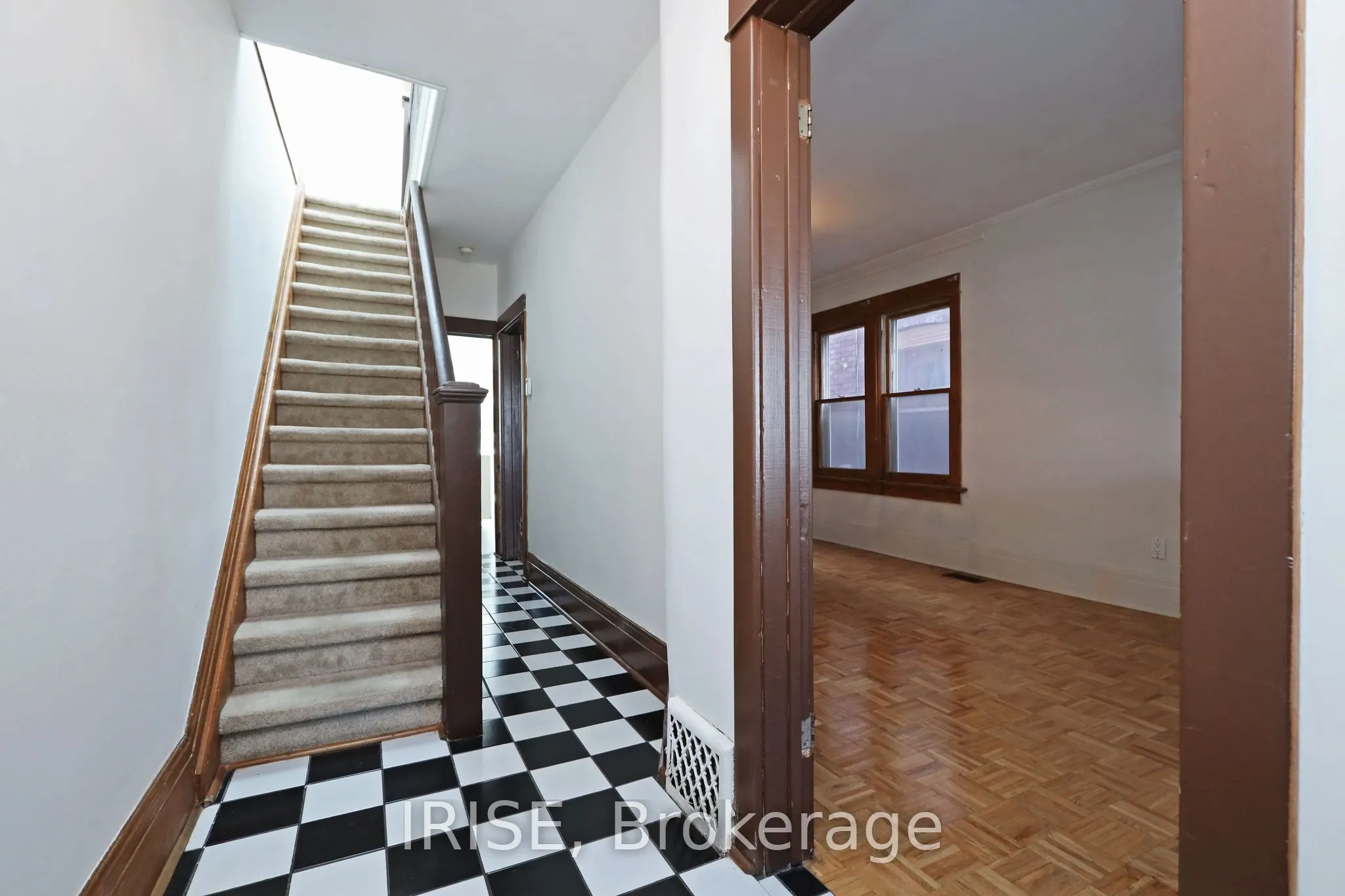 112 Donlands Avenue