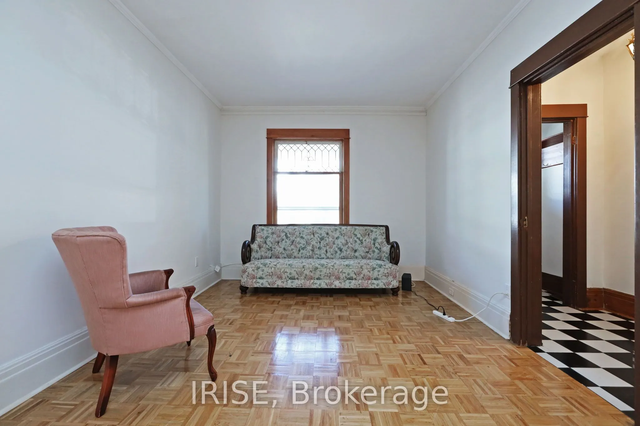 112 Donlands Avenue