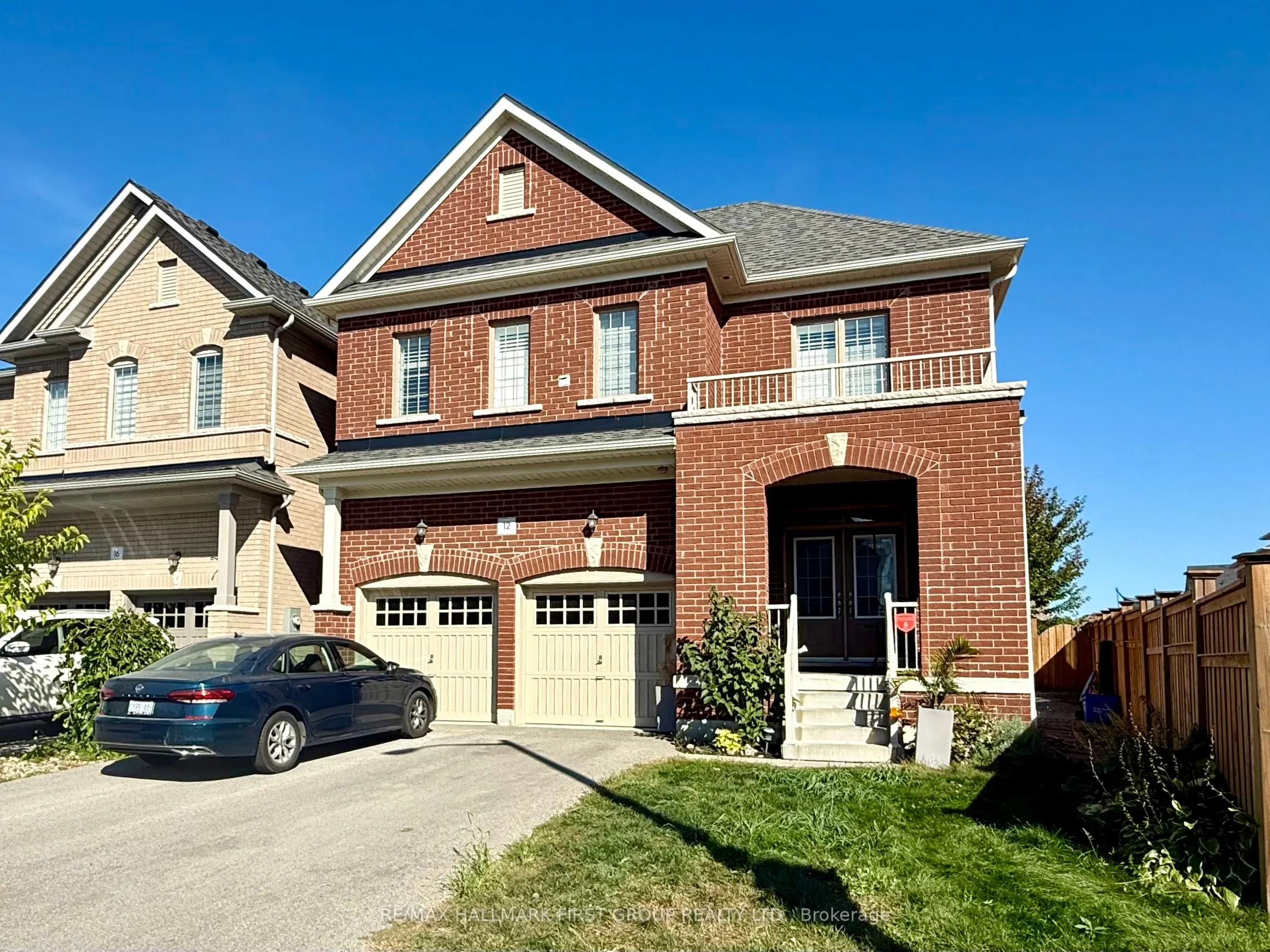 12 Crombie Street