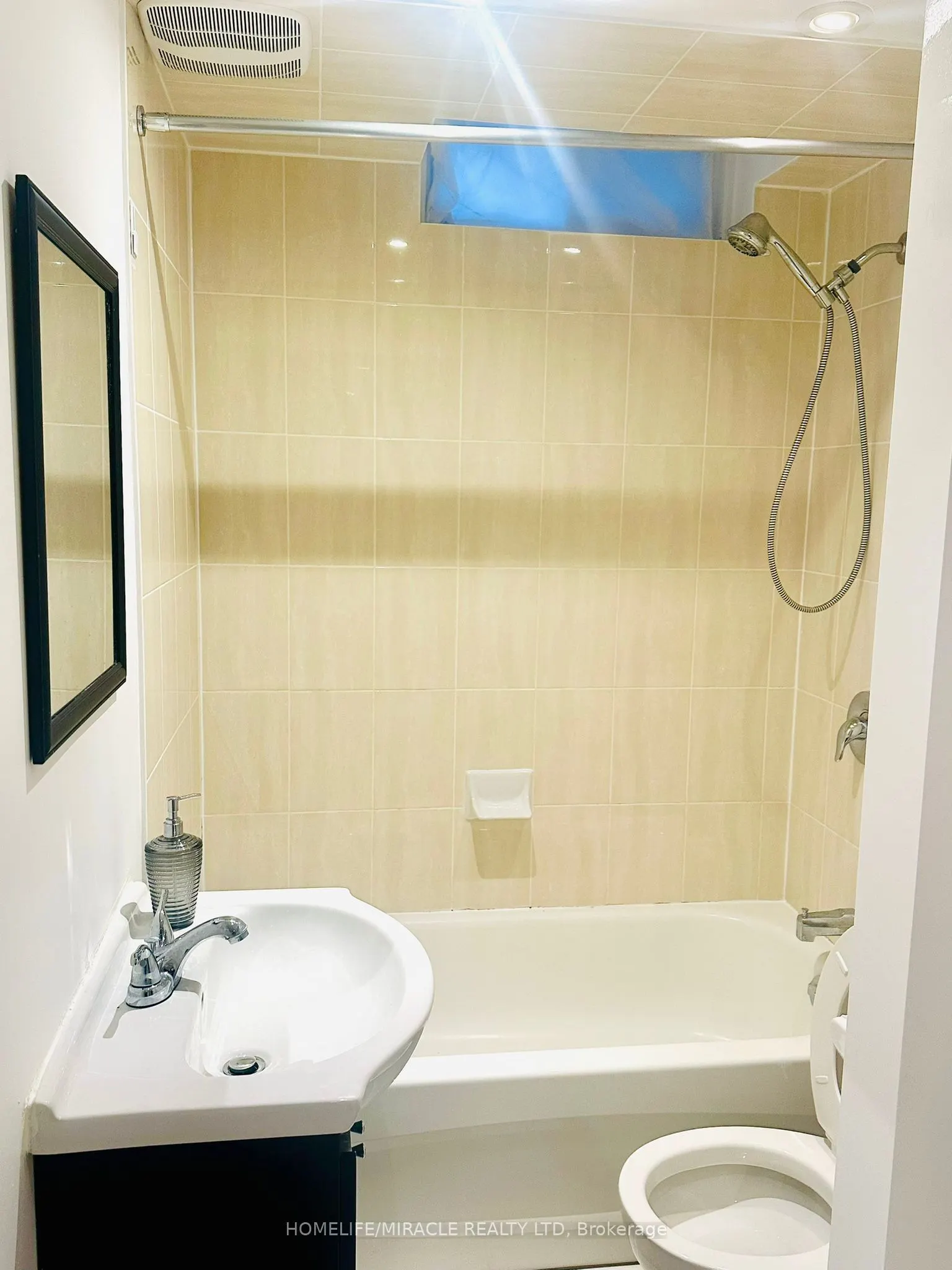 9 Maresfield (Basement) Drive