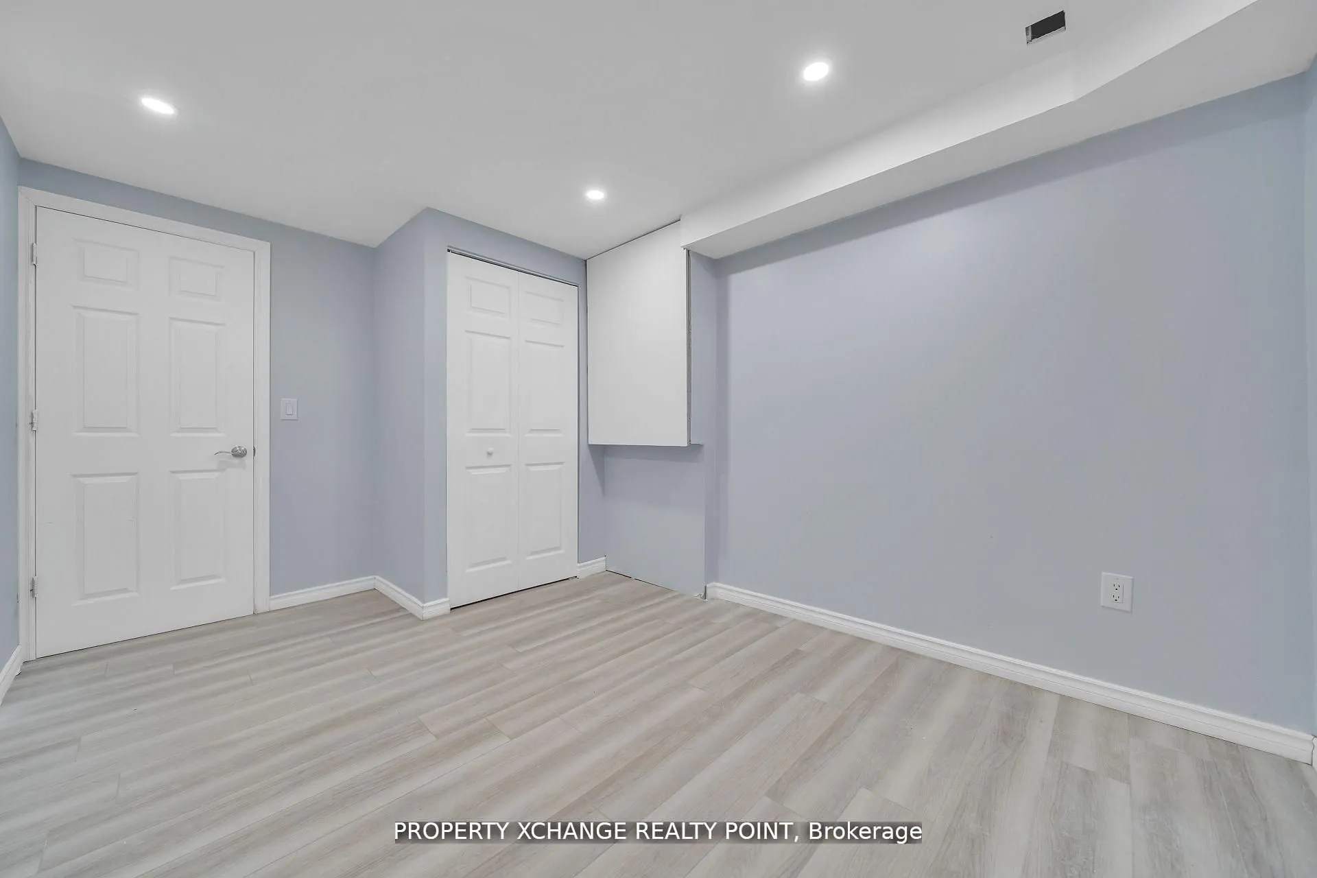 1120 Skyridge Boulevard