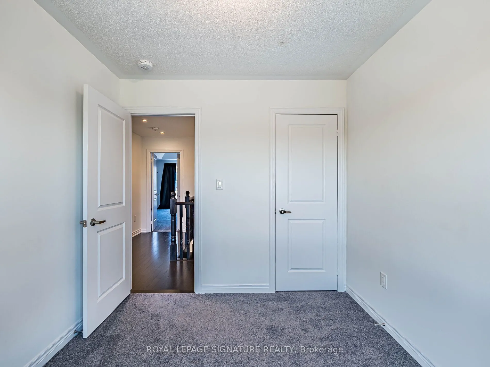 28 Dockside Way