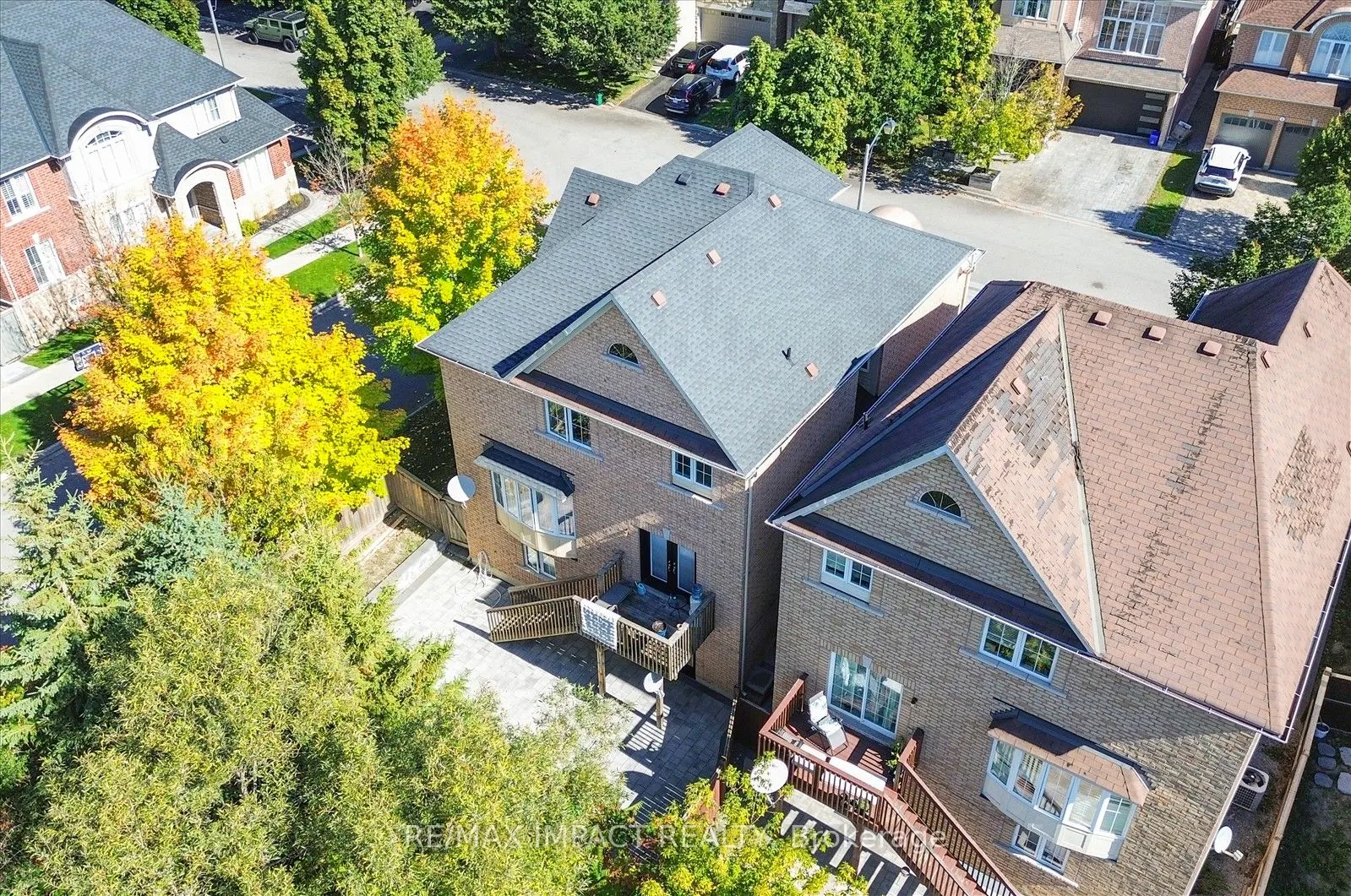 2 Whitbread Crescent