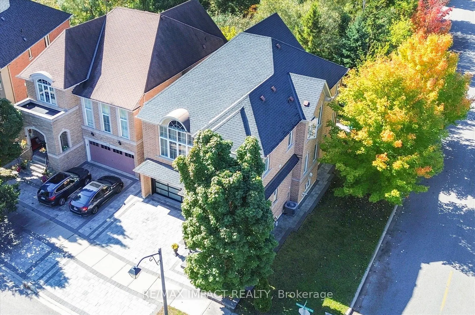2 Whitbread Crescent