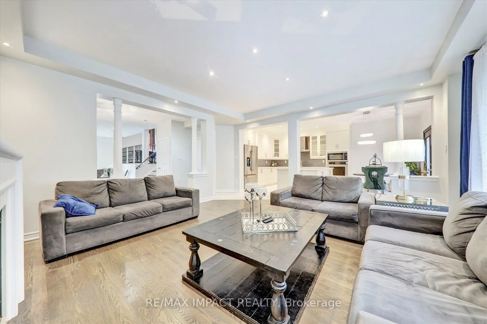 2 Whitbread Crescent