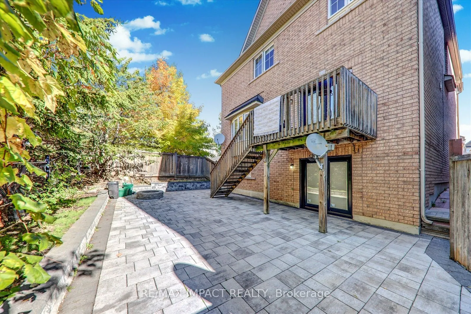 2 Whitbread Crescent