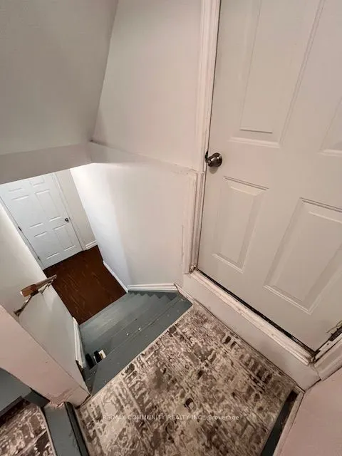 106 Barnham Street, #Basement