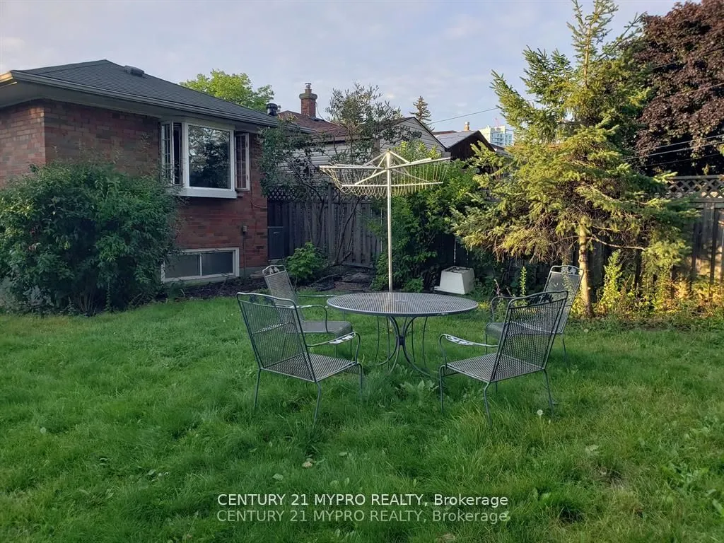 3 Heatherington Drive N, #Bsmt