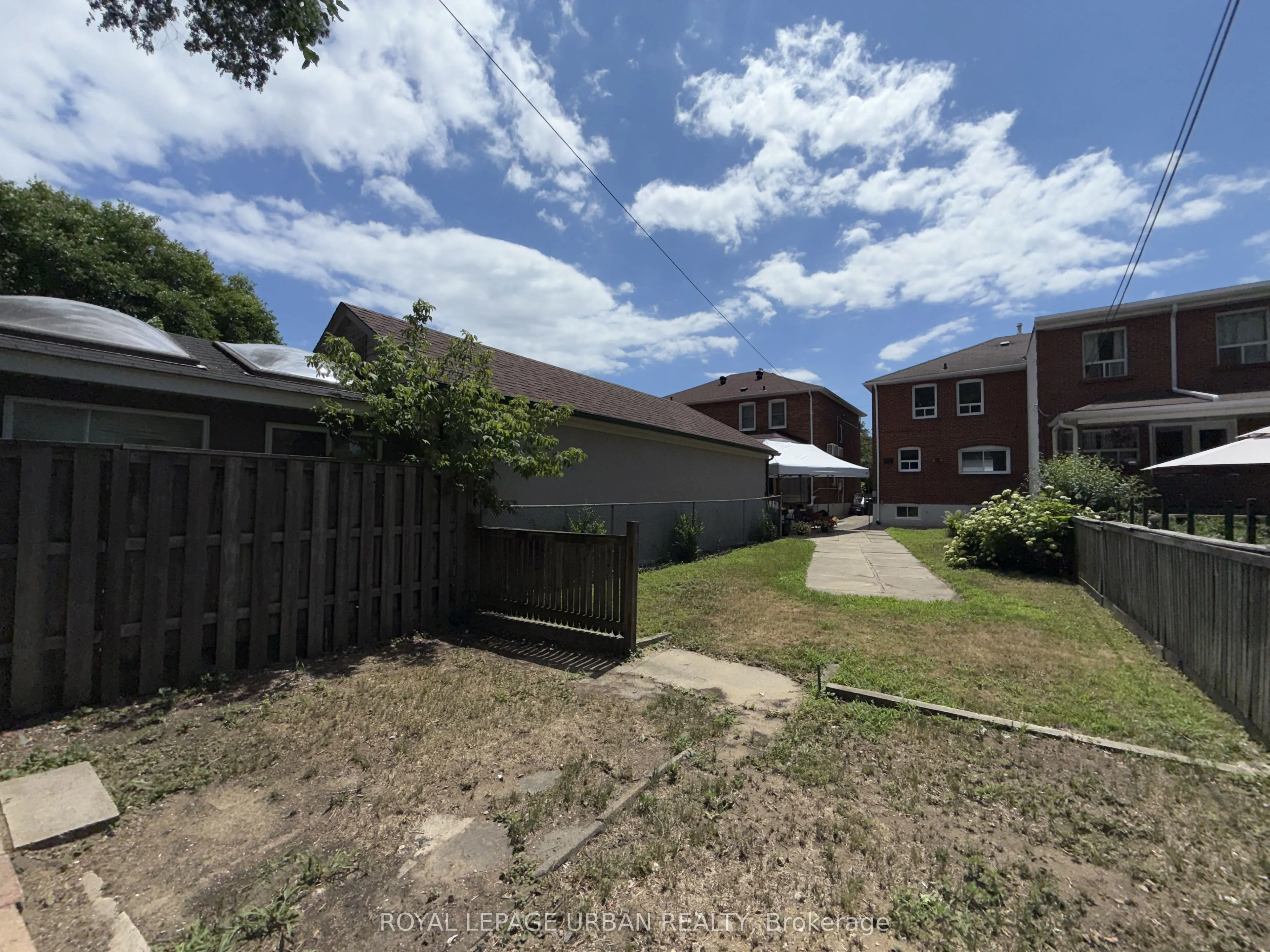 182 Torrens Avenue