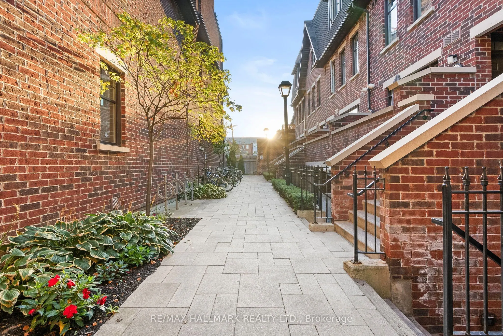 140 Broadview Avenue, #61